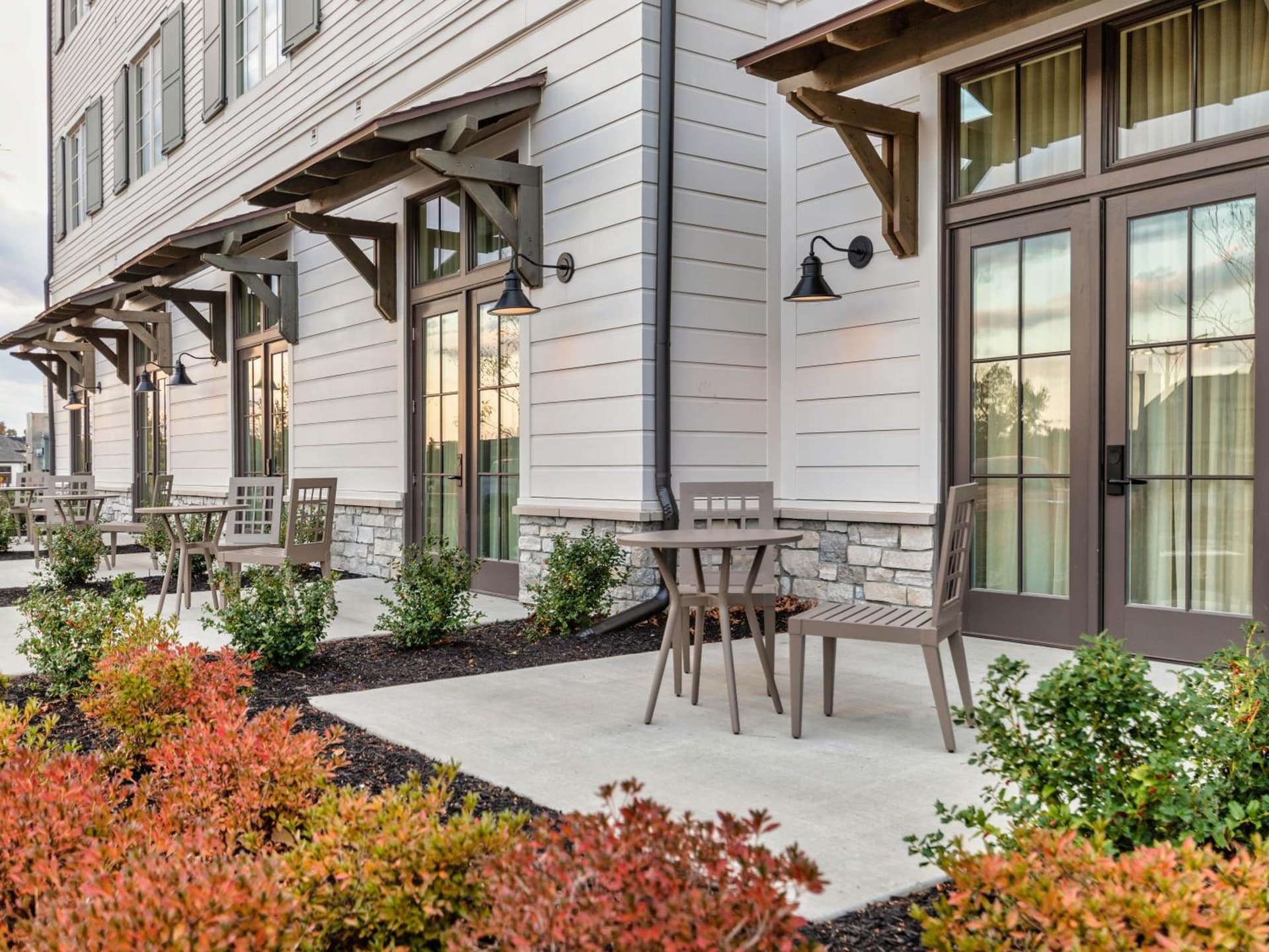 The Inn at Meadowbrook gallery photo in Prairie Village, KS — image 53