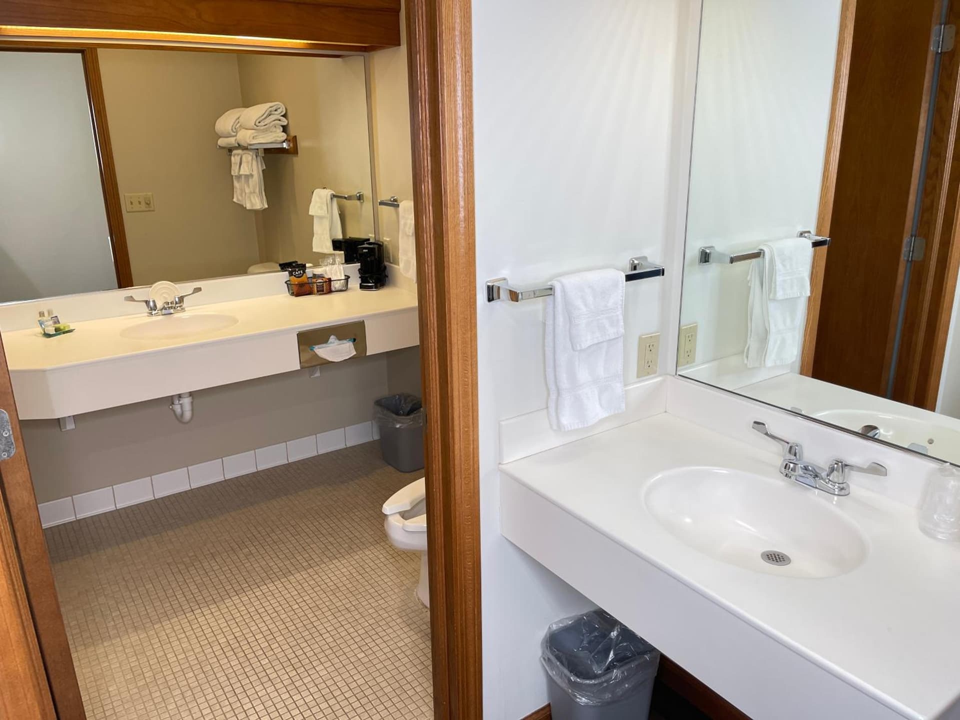 Farmstead Inn and Conference Center gallery photo in Shipshewana, IN — image 74