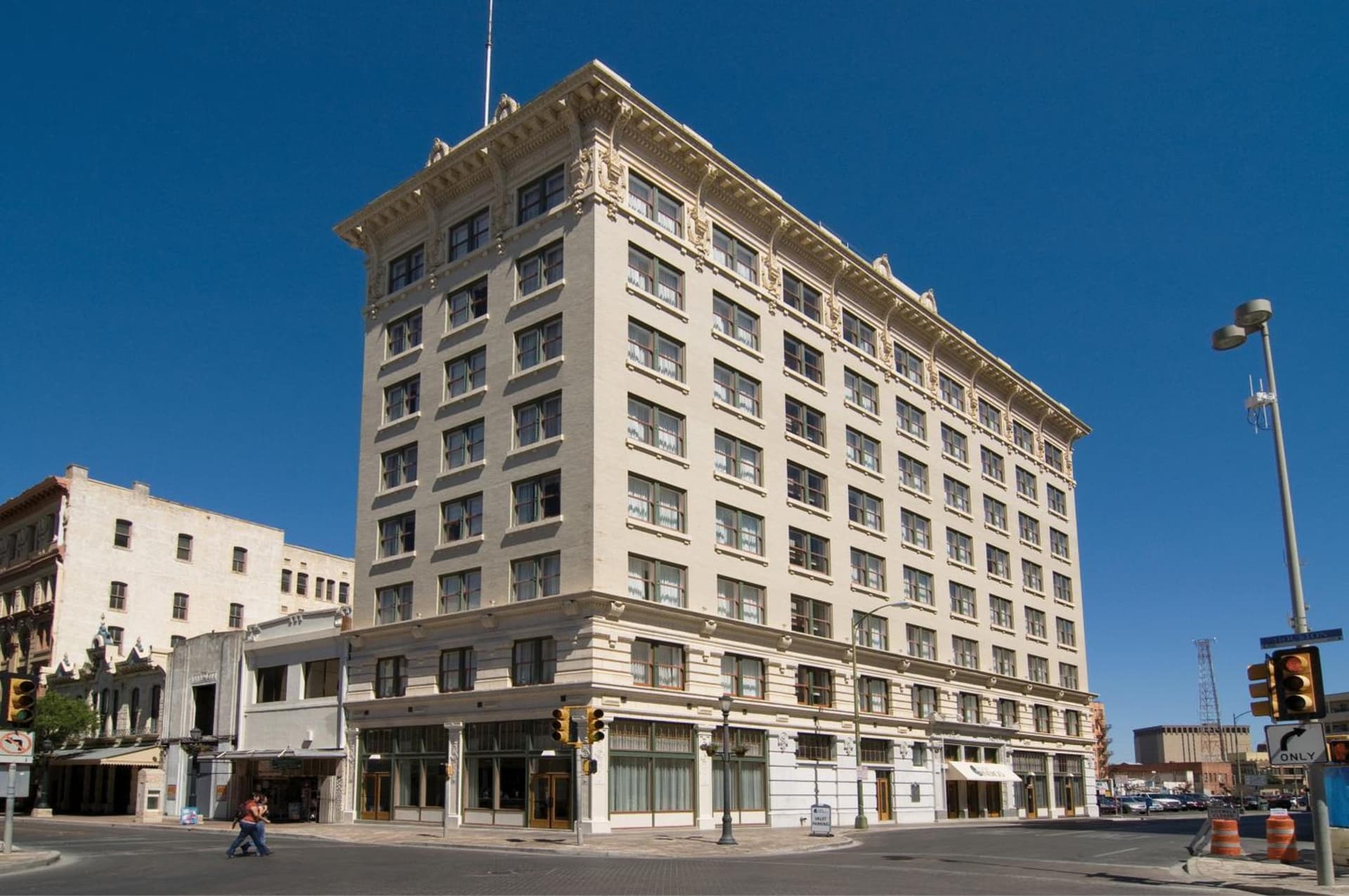 Hotel Gibbs Downtown Riverwalk gallery photo in San Antonio, TX — image 24