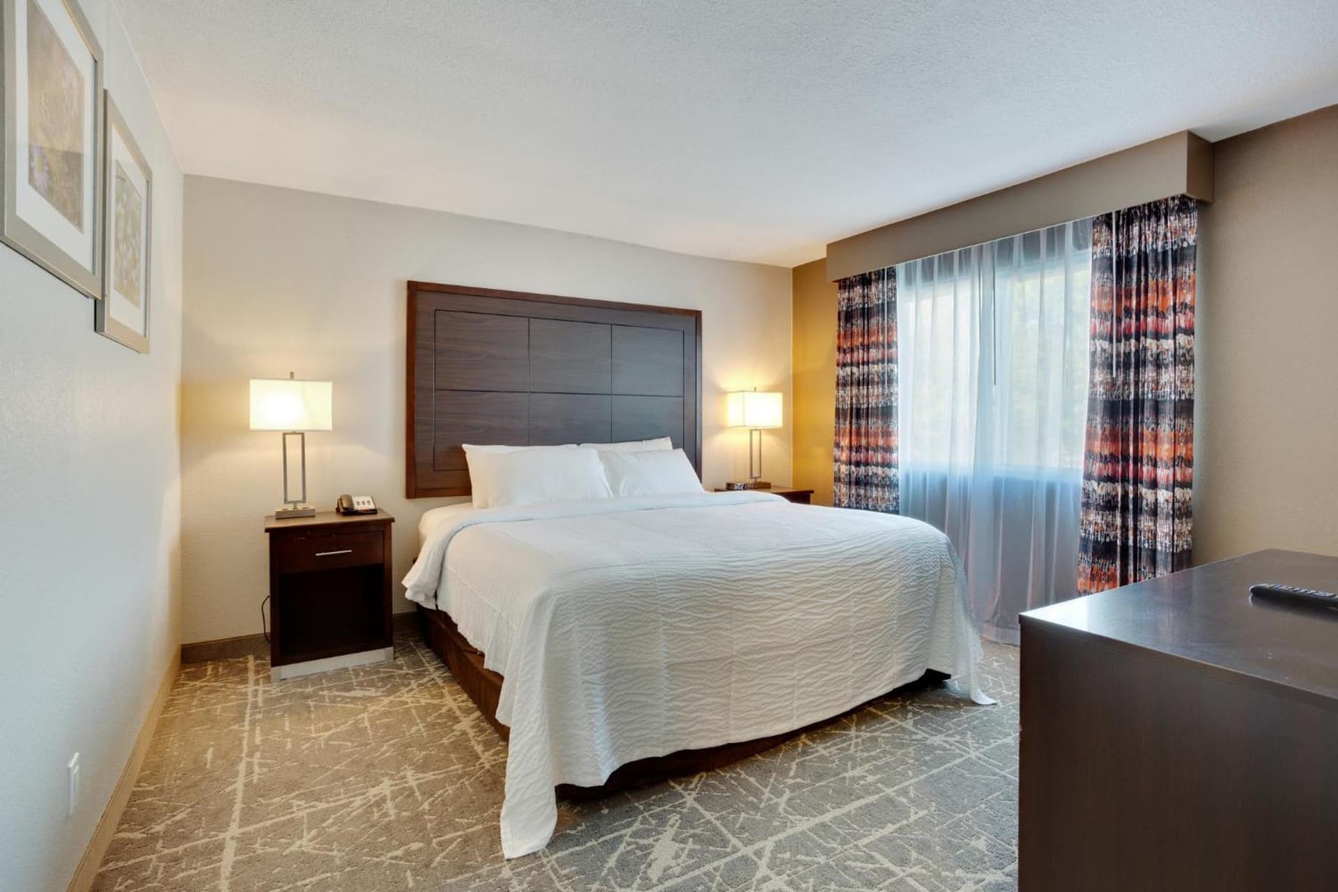 Orangewood Inn & Suites Kansas City Airport gallery photo in Kansas City, KS — image 23