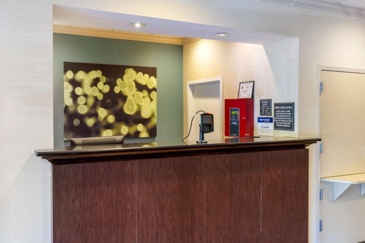 Best Western Plus Cary - NC State gallery photo in Cary, NC — image 9