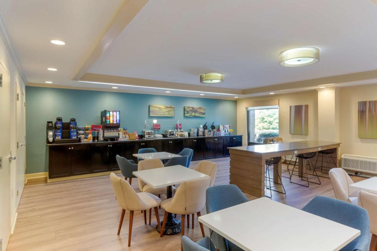 Best Western Plus Cary - NC State gallery photo in Cary, NC — image 30