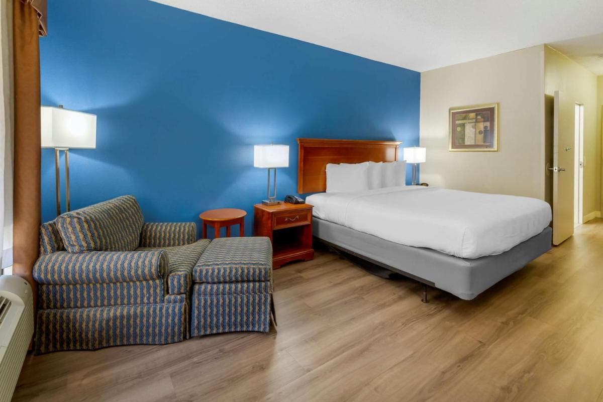 Best Western Plus Cary - NC State gallery photo in Cary, NC — image 22