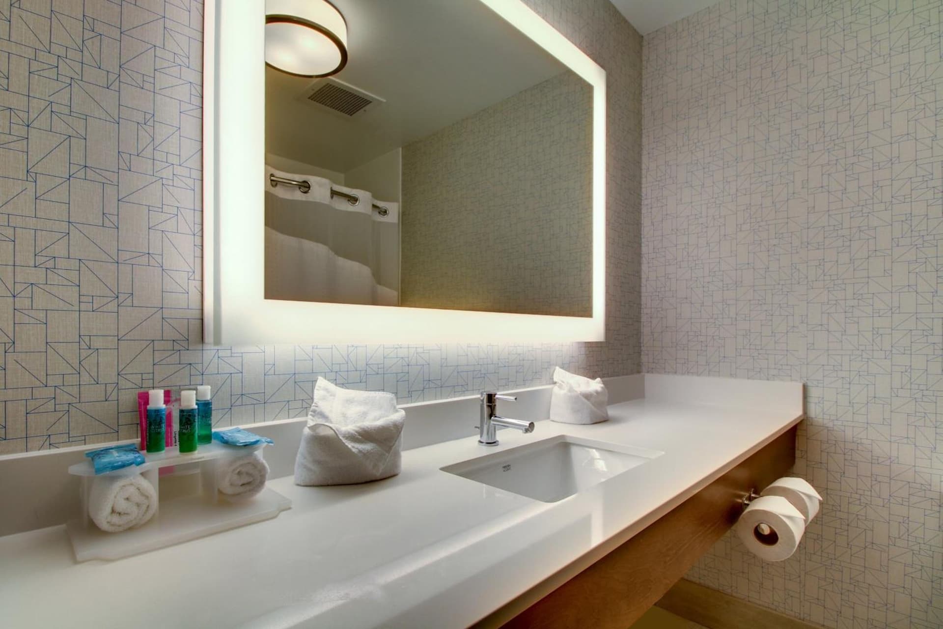 Holiday Inn Express & Suites Aurora - Naperville by IHG gallery photo in Aurora, IL — image 9