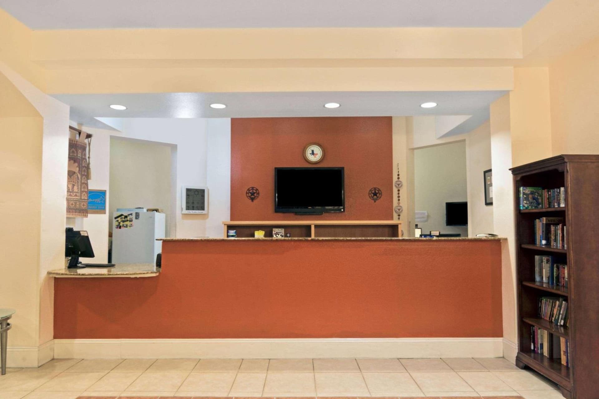 Super 8 by Wyndham Austin/Airport South interior in Austin, TX — gallery photo 2
