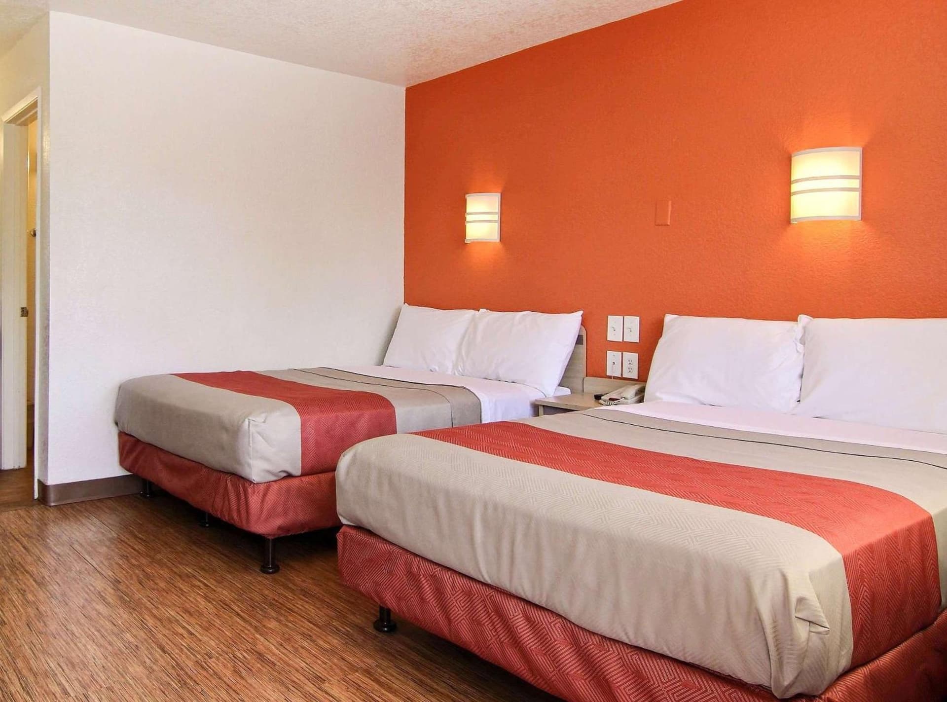 Motel 6-San Ysidro, CA - San Diego - Border property views in San Diego, CA — gallery photo 3