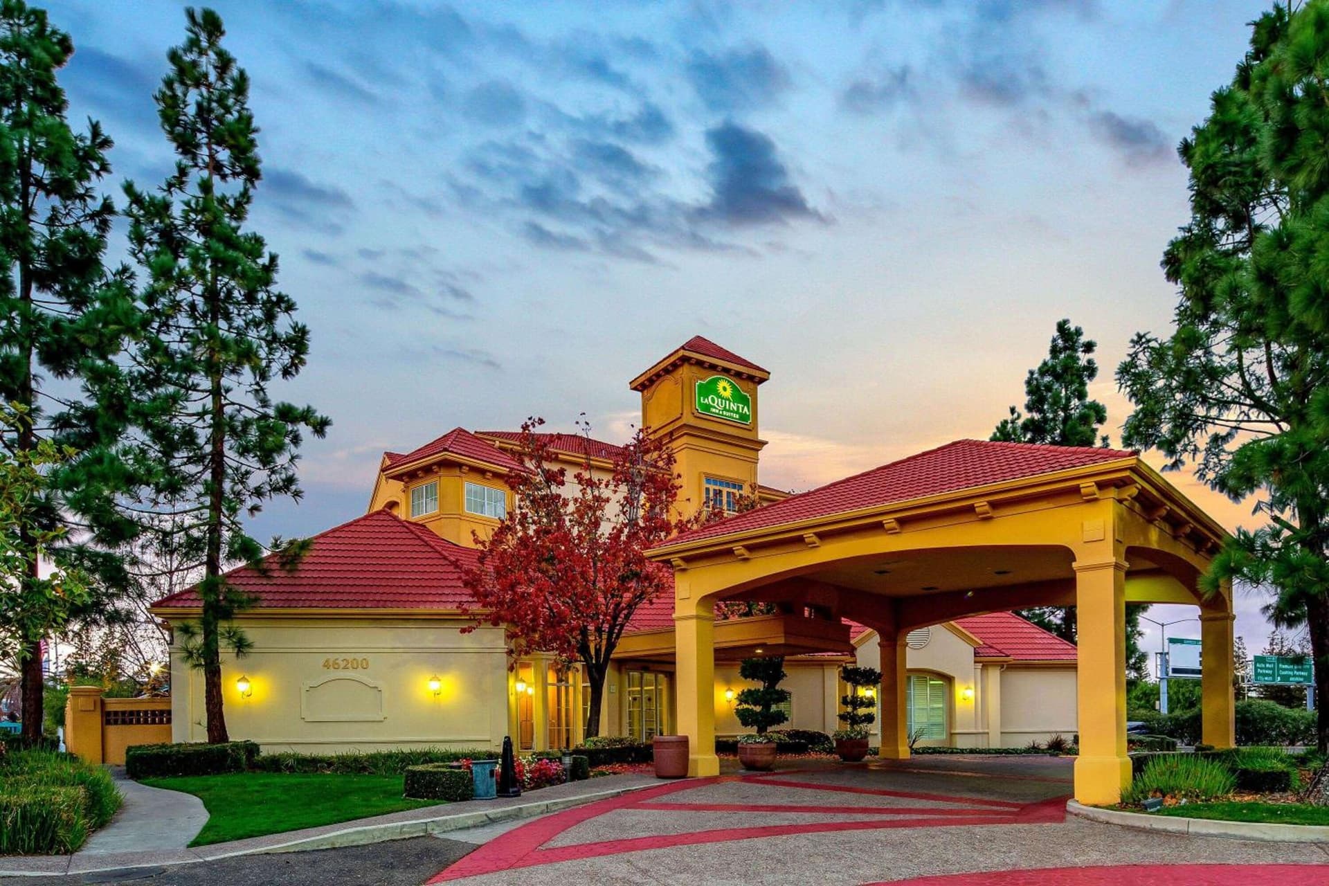La Quinta Inn & Suites by Wyndham Fremont Silicon Valley gallery photo in Fremont, CA — image 15
