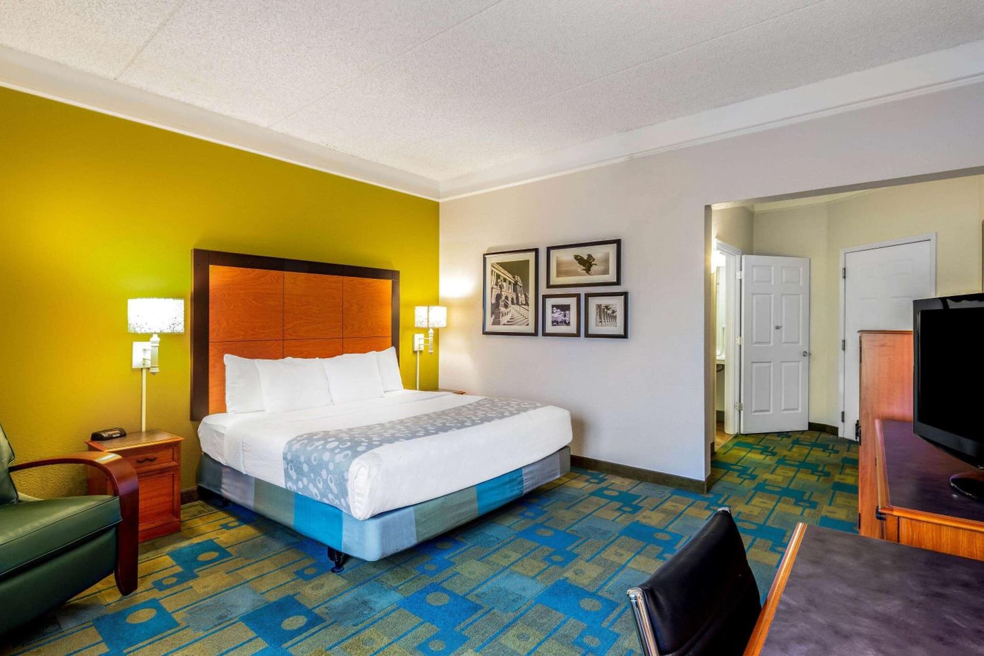 La Quinta Inn & Suites by Wyndham Fremont Silicon Valley gallery photo in Fremont, CA — image 5