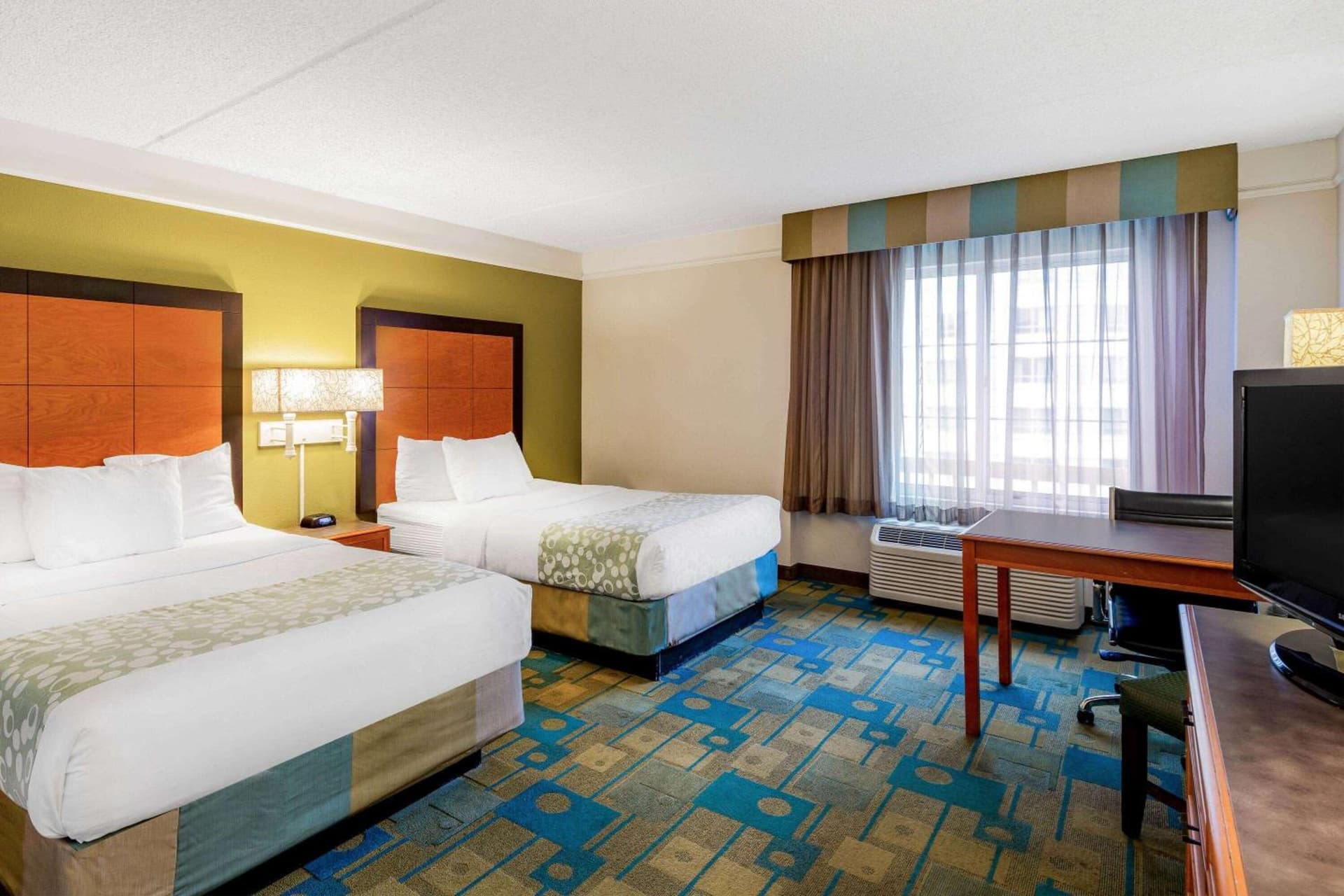 La Quinta Inn & Suites by Wyndham Fremont Silicon Valley gallery photo in Fremont, CA — image 6