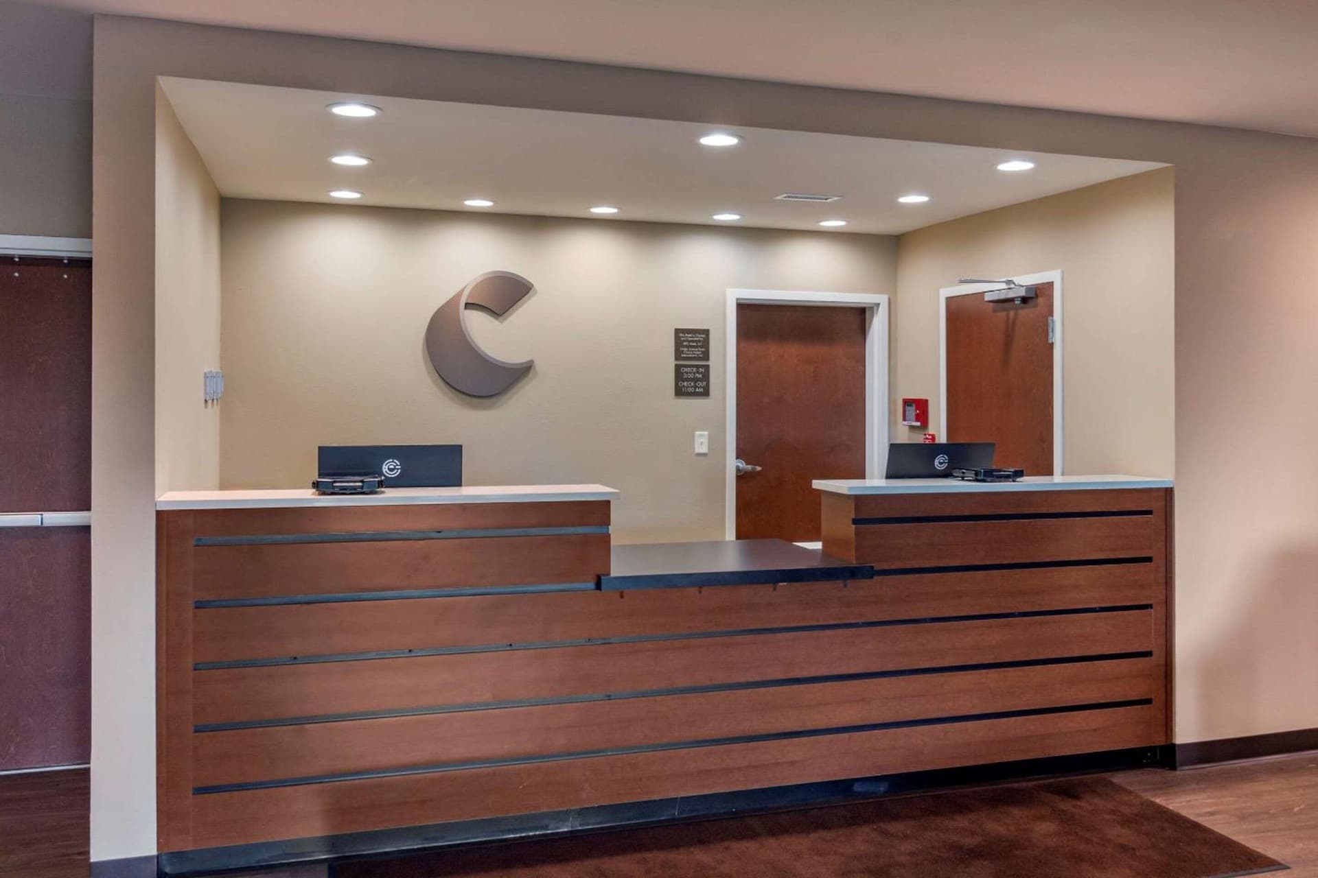 Comfort Inn & Suites Charlottesville Hollymead Town Center interior in Charlottesville, VA — gallery photo 2