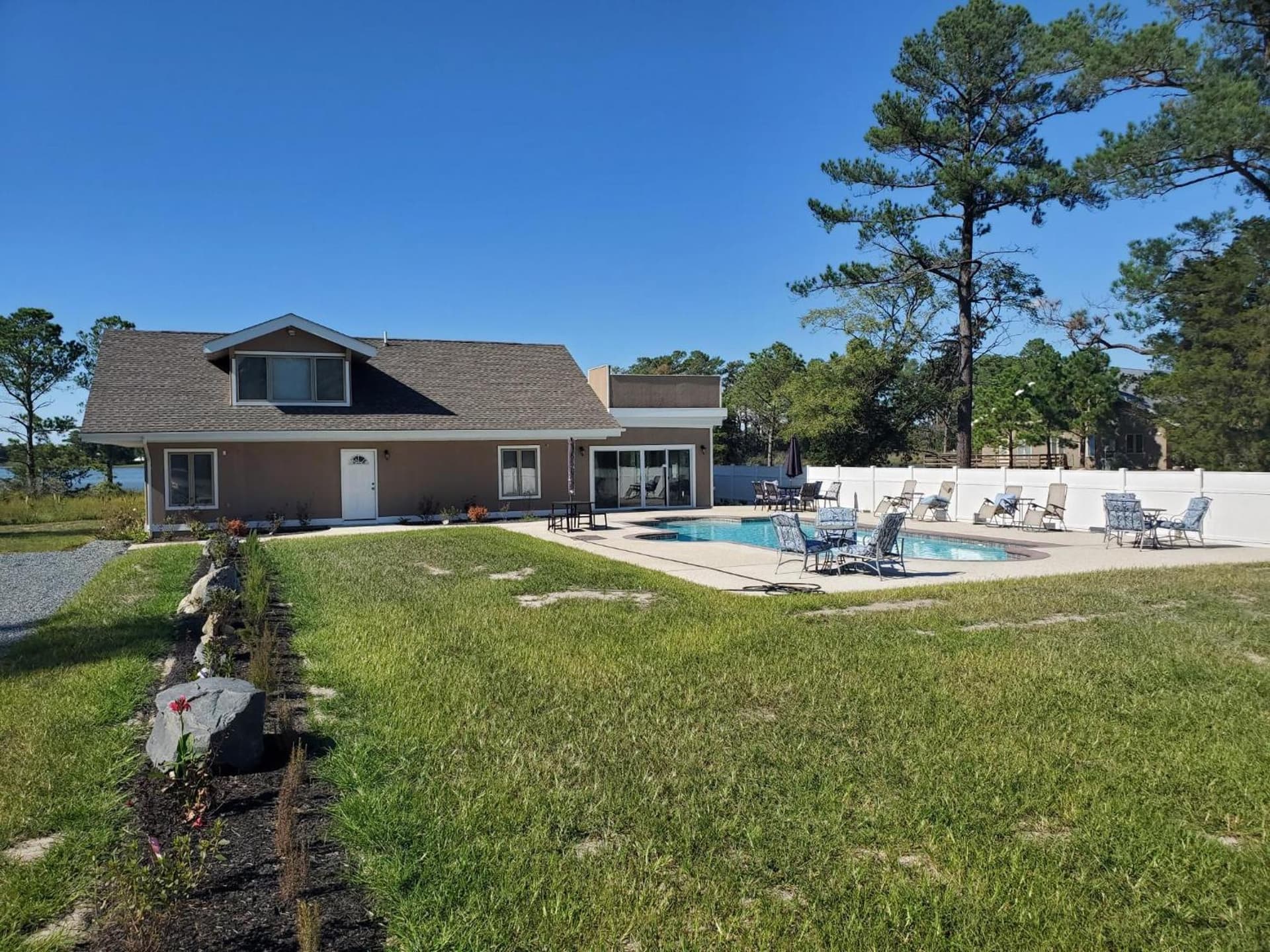 Kingsbay Mansion & Vacation Houses property views in Marion — gallery photo 3
