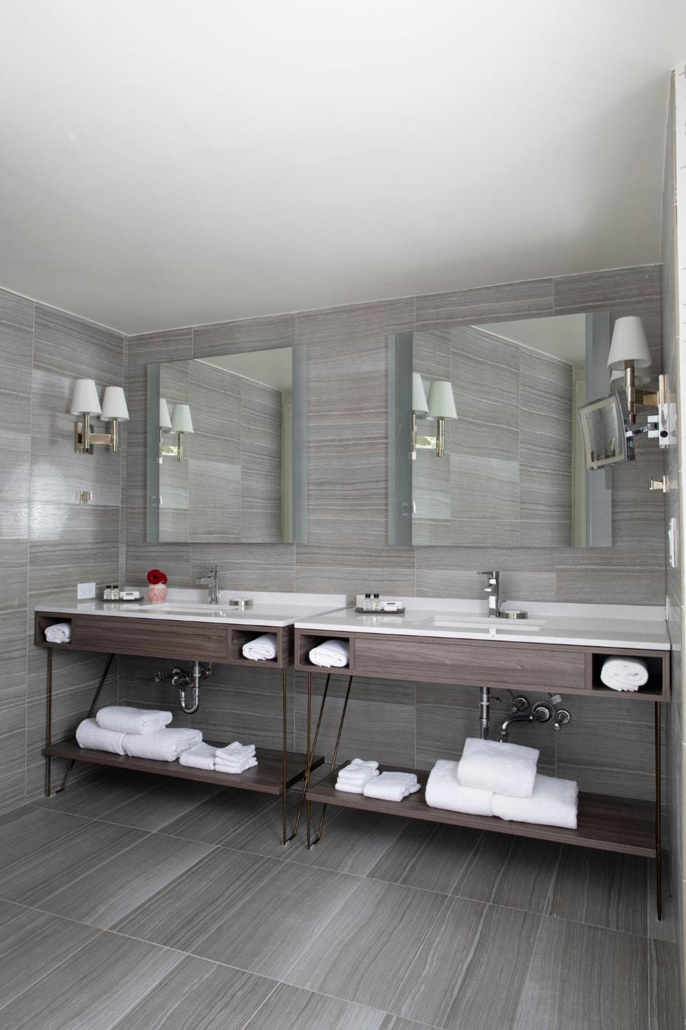 Crowne Plaza Atlanta Perimeter at Ravinia by IHG gallery photo in Atlanta, GA — image 91