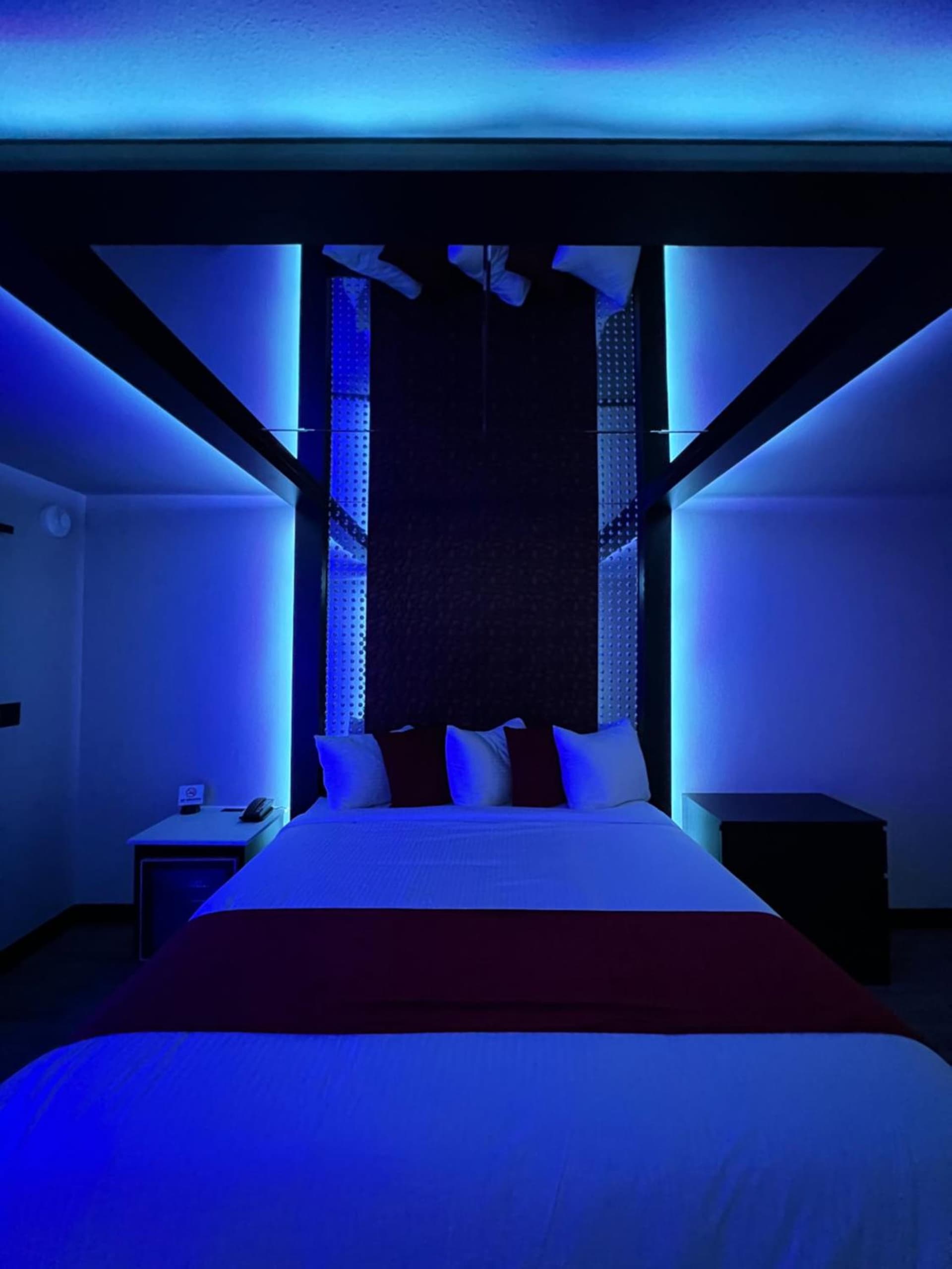 Imperial Suites, Adults Only gallery photo in Jackson, MS — image 56