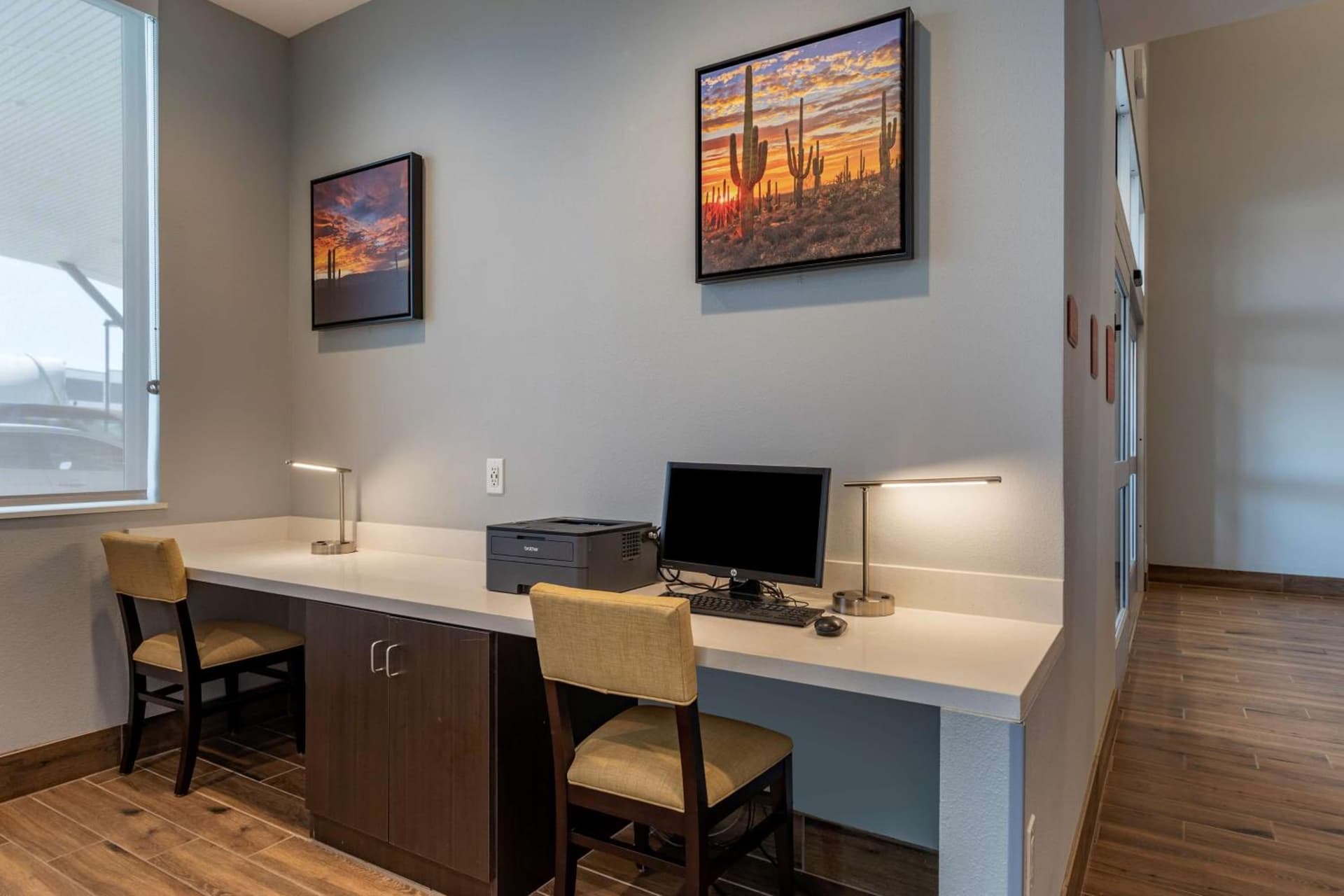 Best Western Plus Coachella Valley Inn & Suites property views in Cathedral City, CA — gallery photo 3