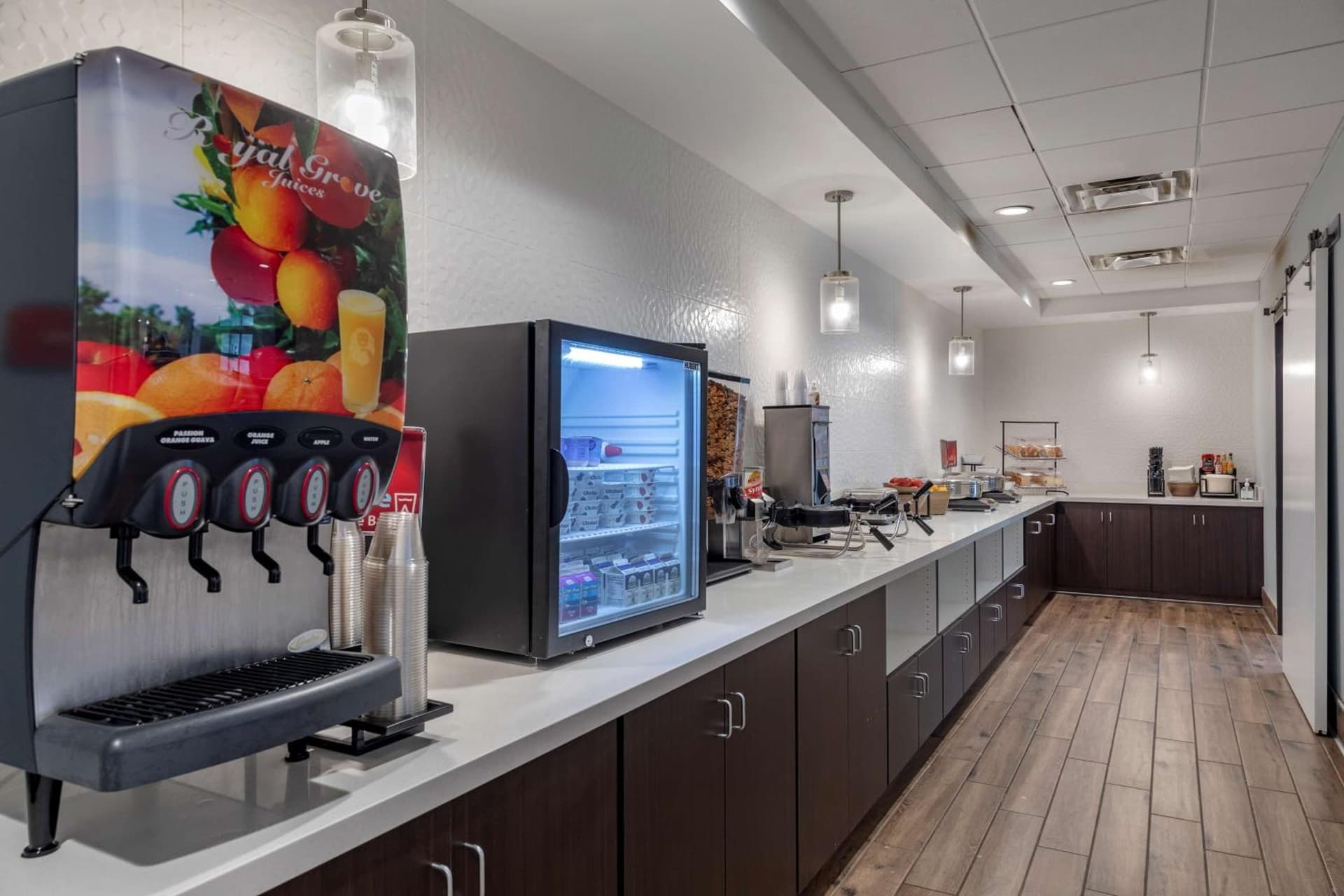 Best Western Plus Coachella Valley Inn & Suites gallery photo in Cathedral City, CA — image 25