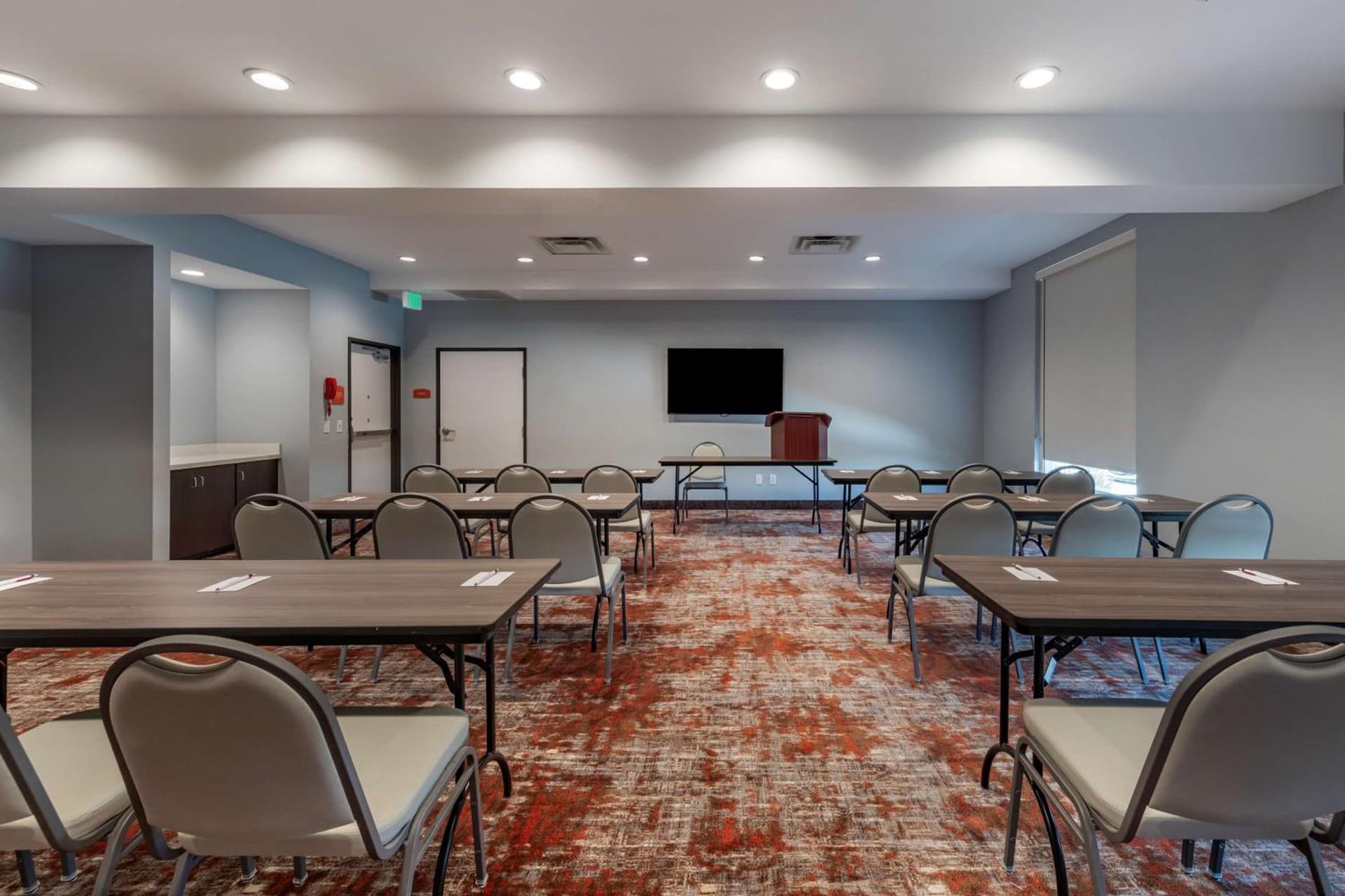 Best Western Plus Coachella Valley Inn & Suites gallery photo in Cathedral City, CA — image 13