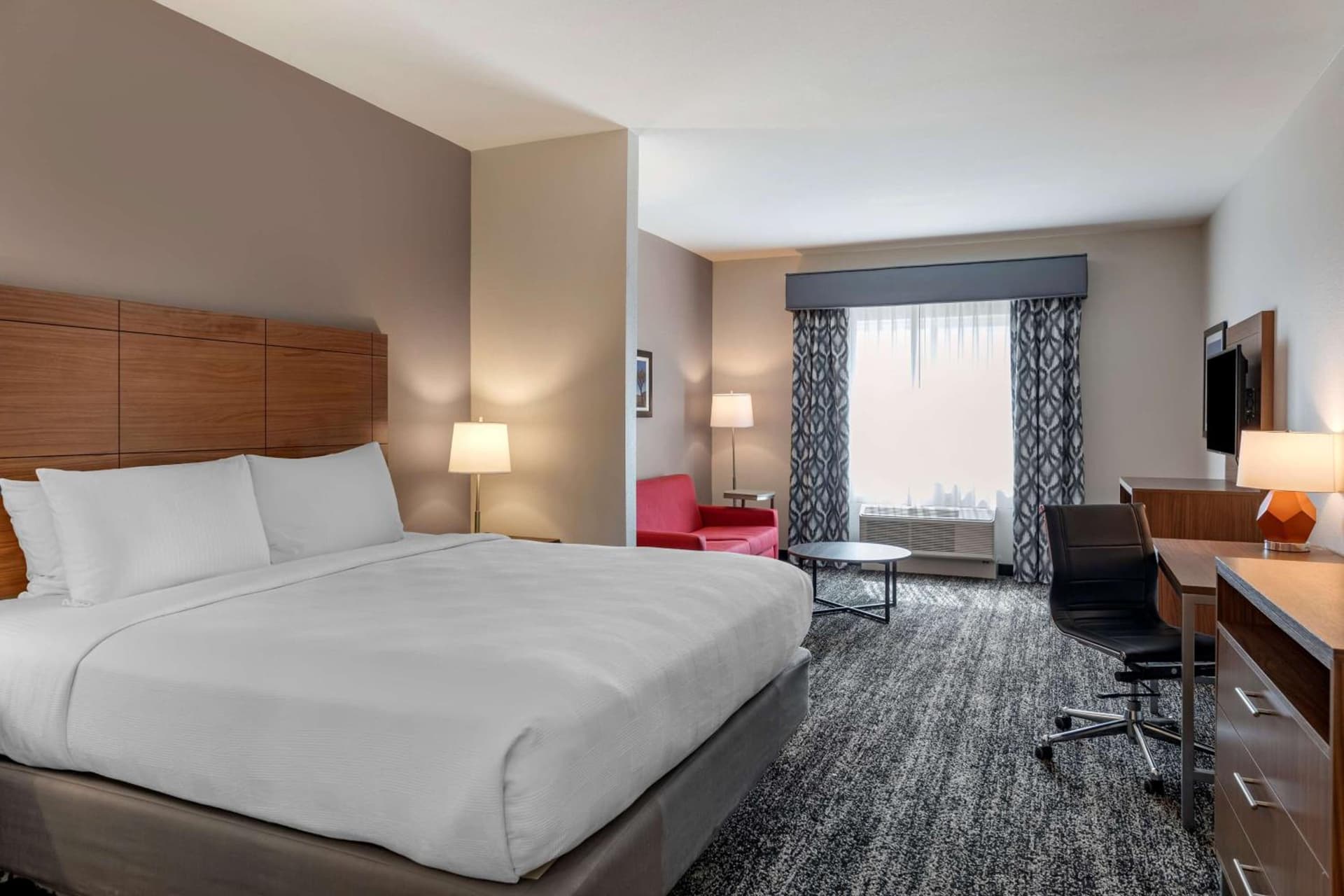 Best Western Plus Coachella Valley Inn & Suites gallery photo in Cathedral City, CA — image 27