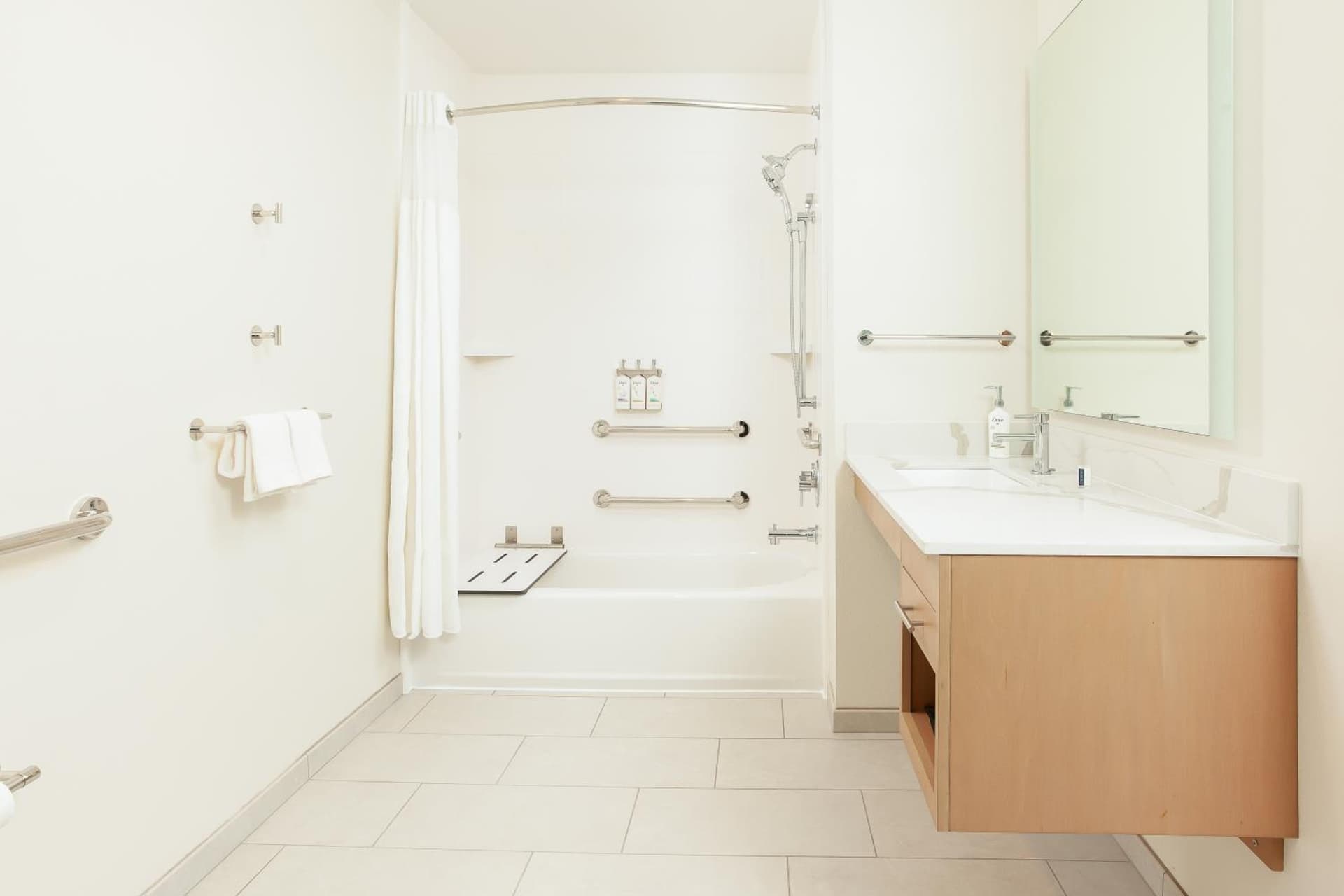 Staybridge Suites - San Bernardino - Loma Linda gallery photo in San Bernardino, CA — image 55