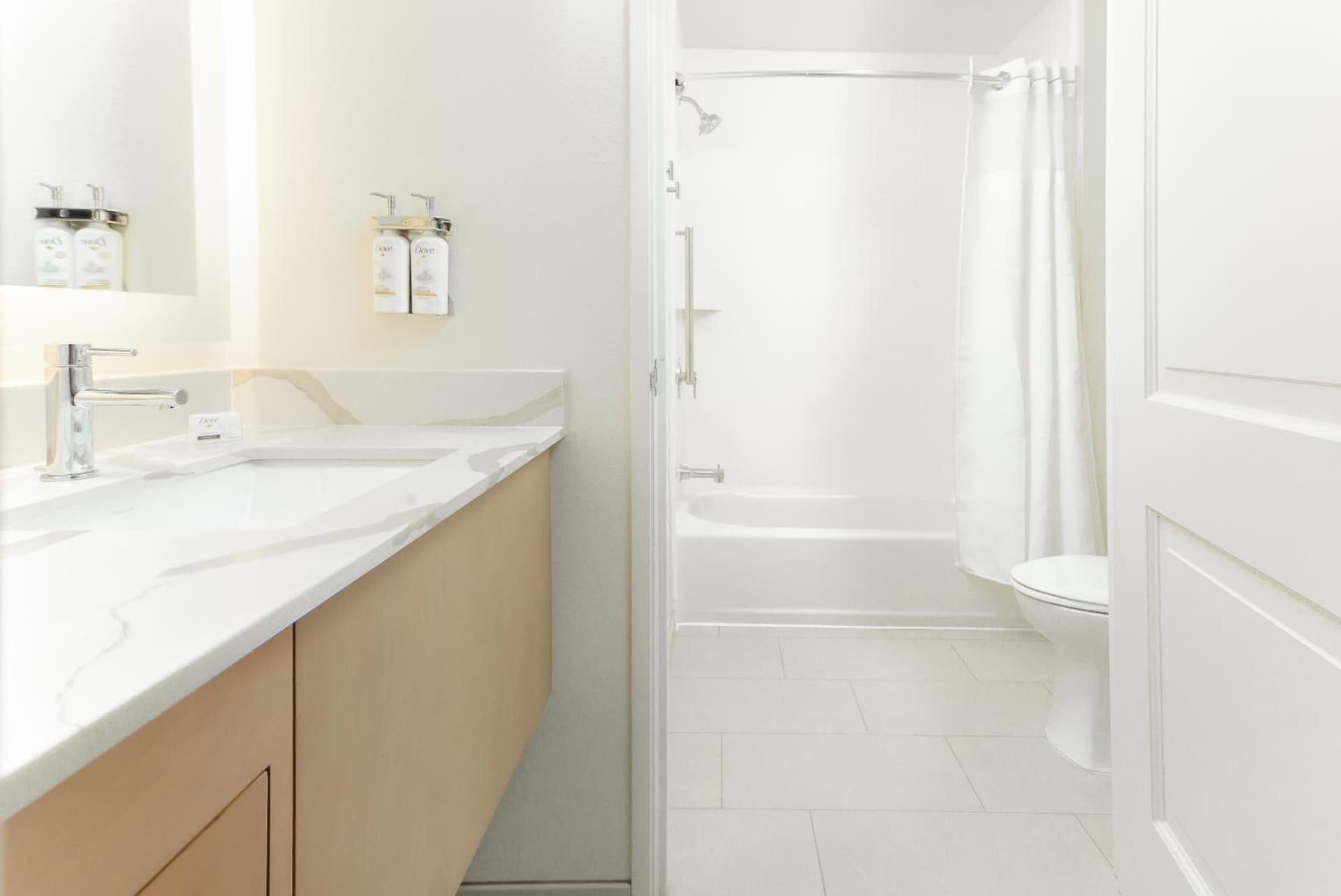 Staybridge Suites - San Bernardino - Loma Linda gallery photo in San Bernardino, CA — image 46