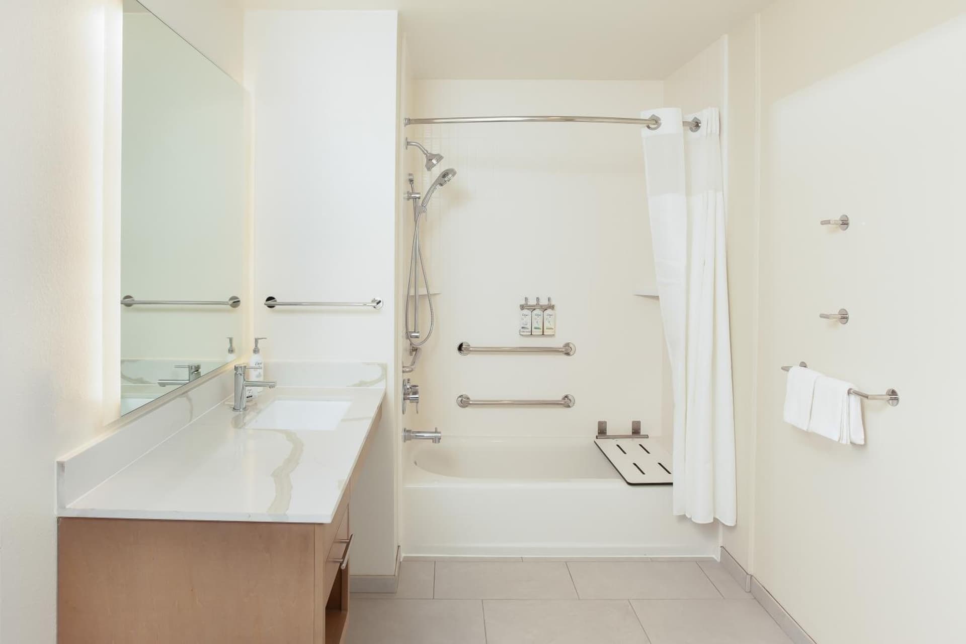 Staybridge Suites - San Bernardino - Loma Linda gallery photo in San Bernardino, CA — image 7