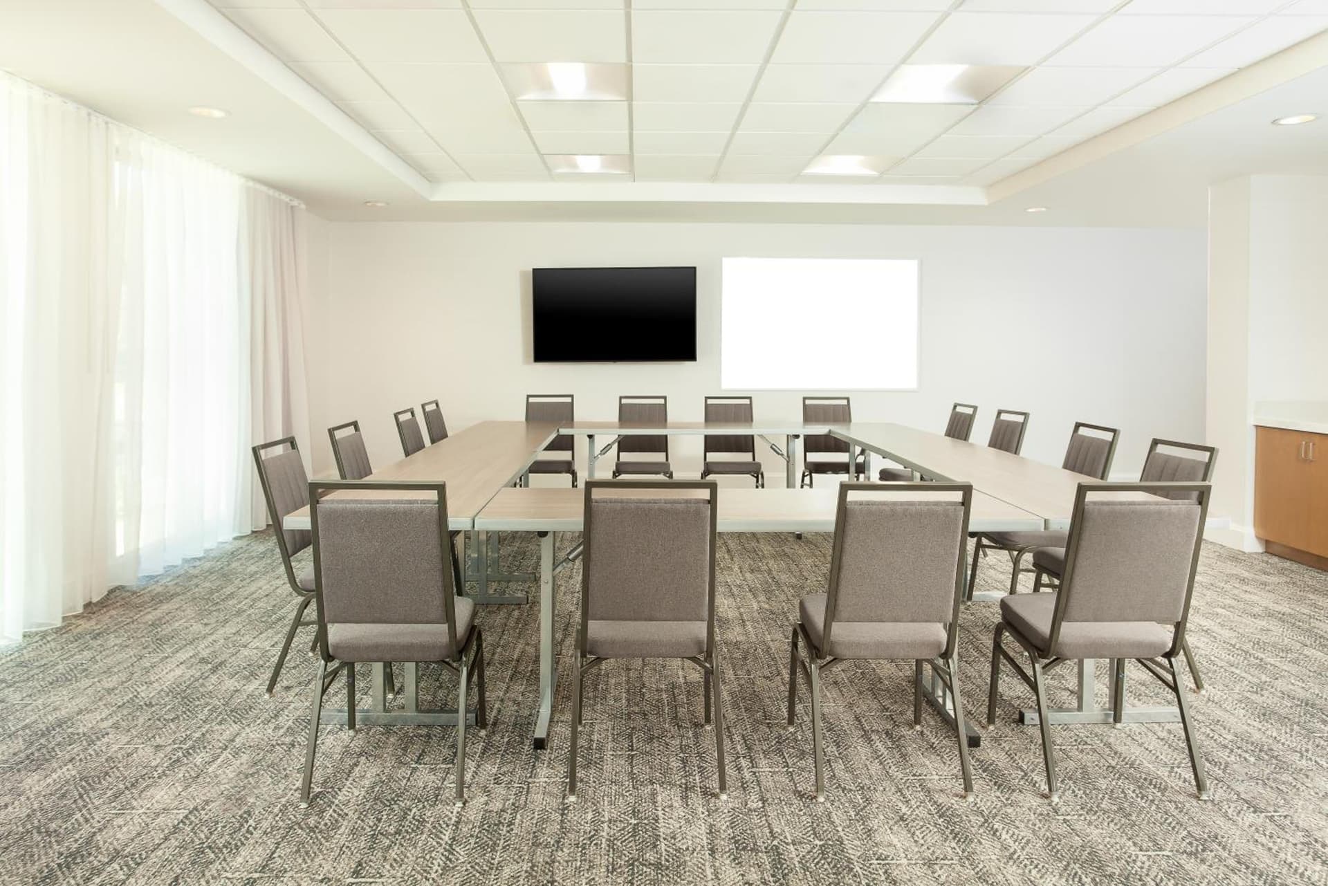 Staybridge Suites - San Bernardino - Loma Linda gallery photo in San Bernardino, CA — image 65