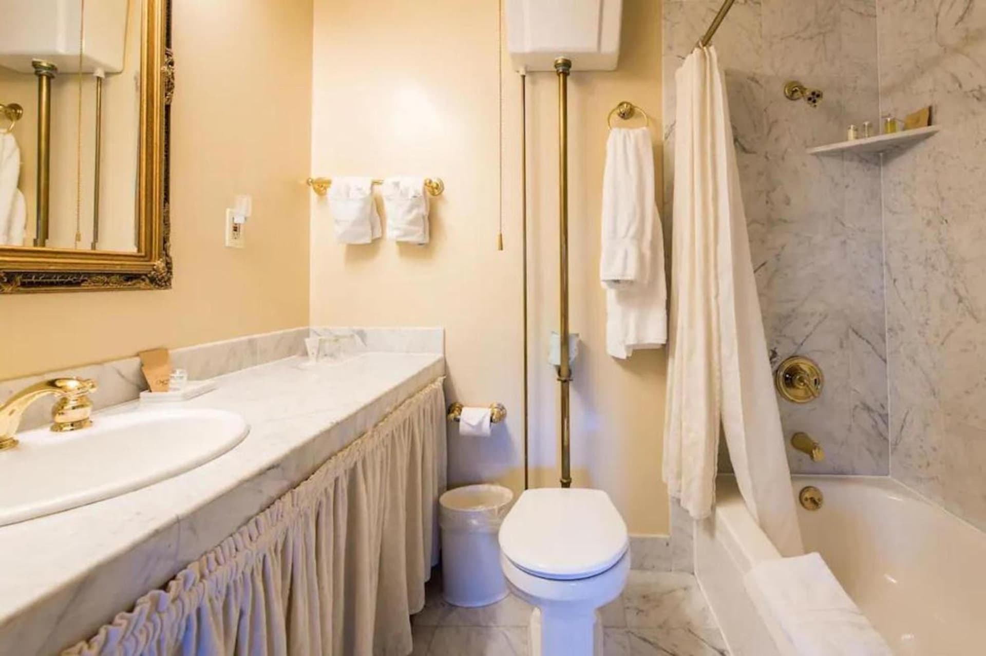 Hotel La Rose gallery photo in Santa Rosa, CA — image 23