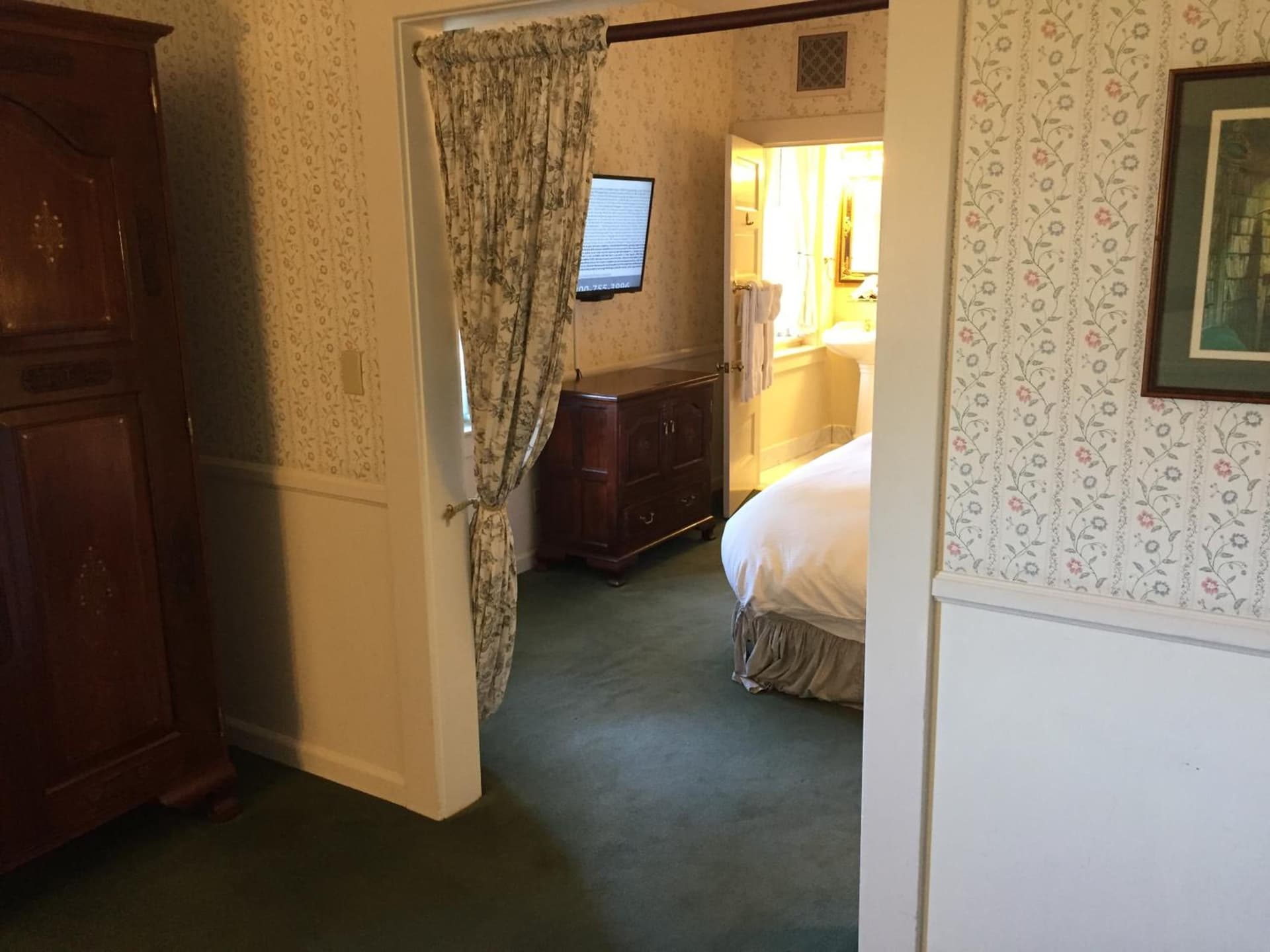 Hotel La Rose gallery photo in Santa Rosa, CA — image 27