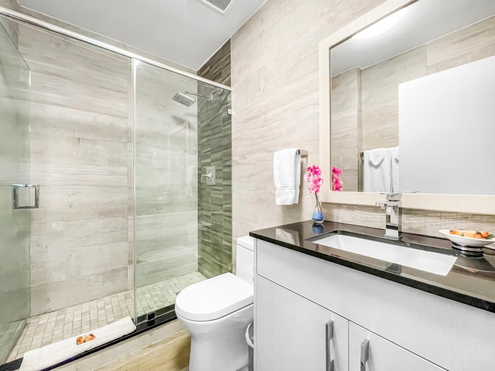 Casa Pellegrino Boutique Hotel property views in Hollywood, FL — gallery photo 3