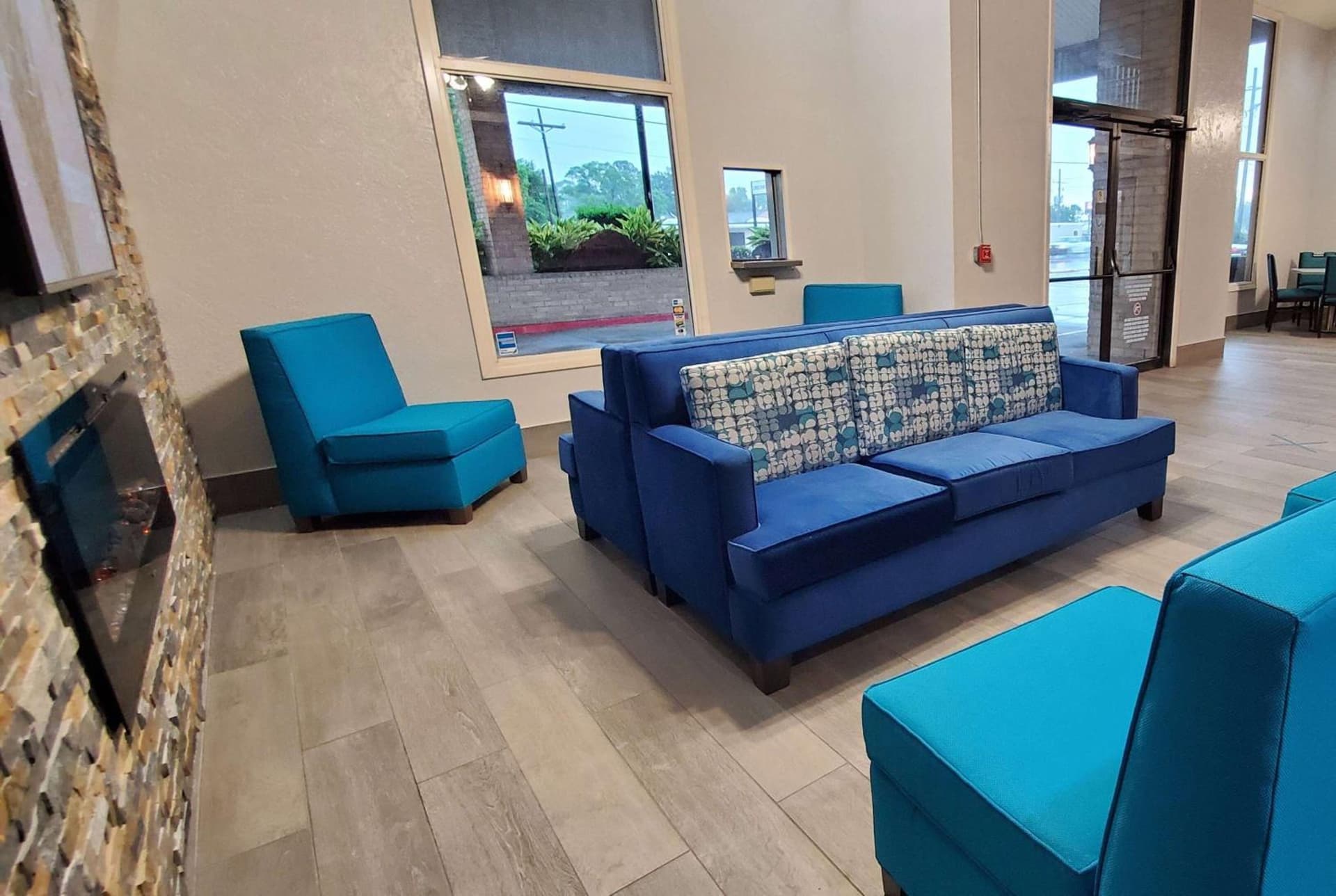 SureStay Plus by Best Western Beaumont gallery photo in Beaumont, TX — image 16