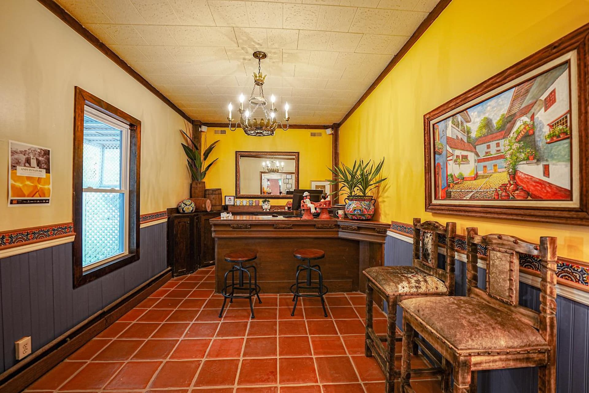 La Posada interior in Milford, PA — gallery photo 2