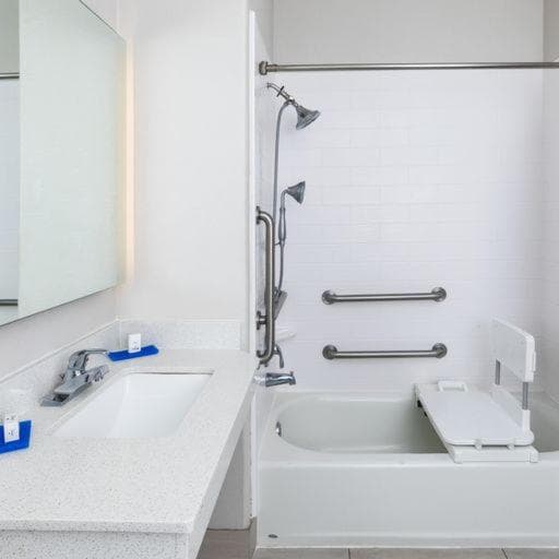Holiday Inn Express & Suites Lafayette South by IHG gallery photo in Lafayette, LA — image 54