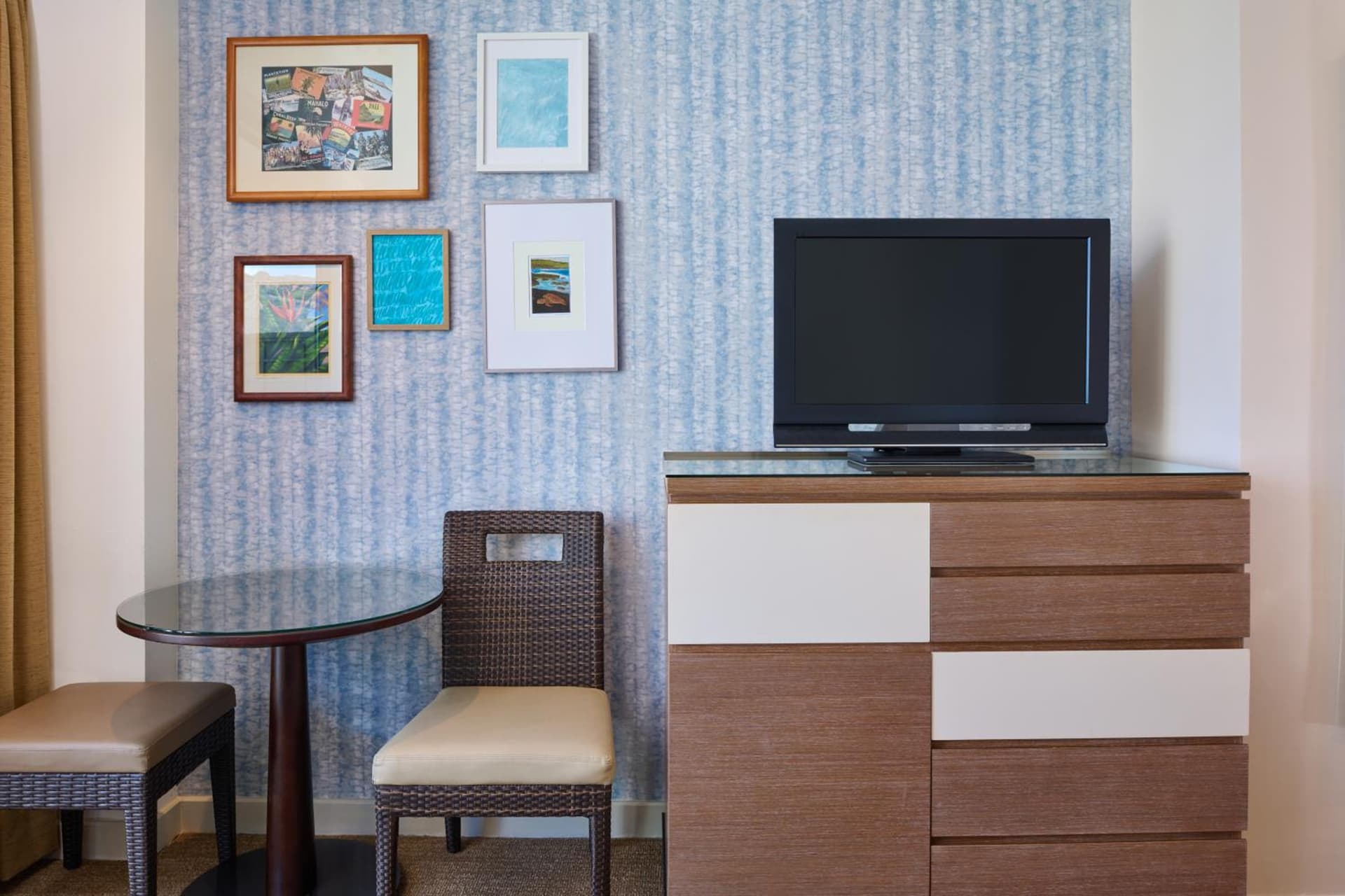 Kaimana Beach Hotel gallery photo in Honolulu, HI — image 92