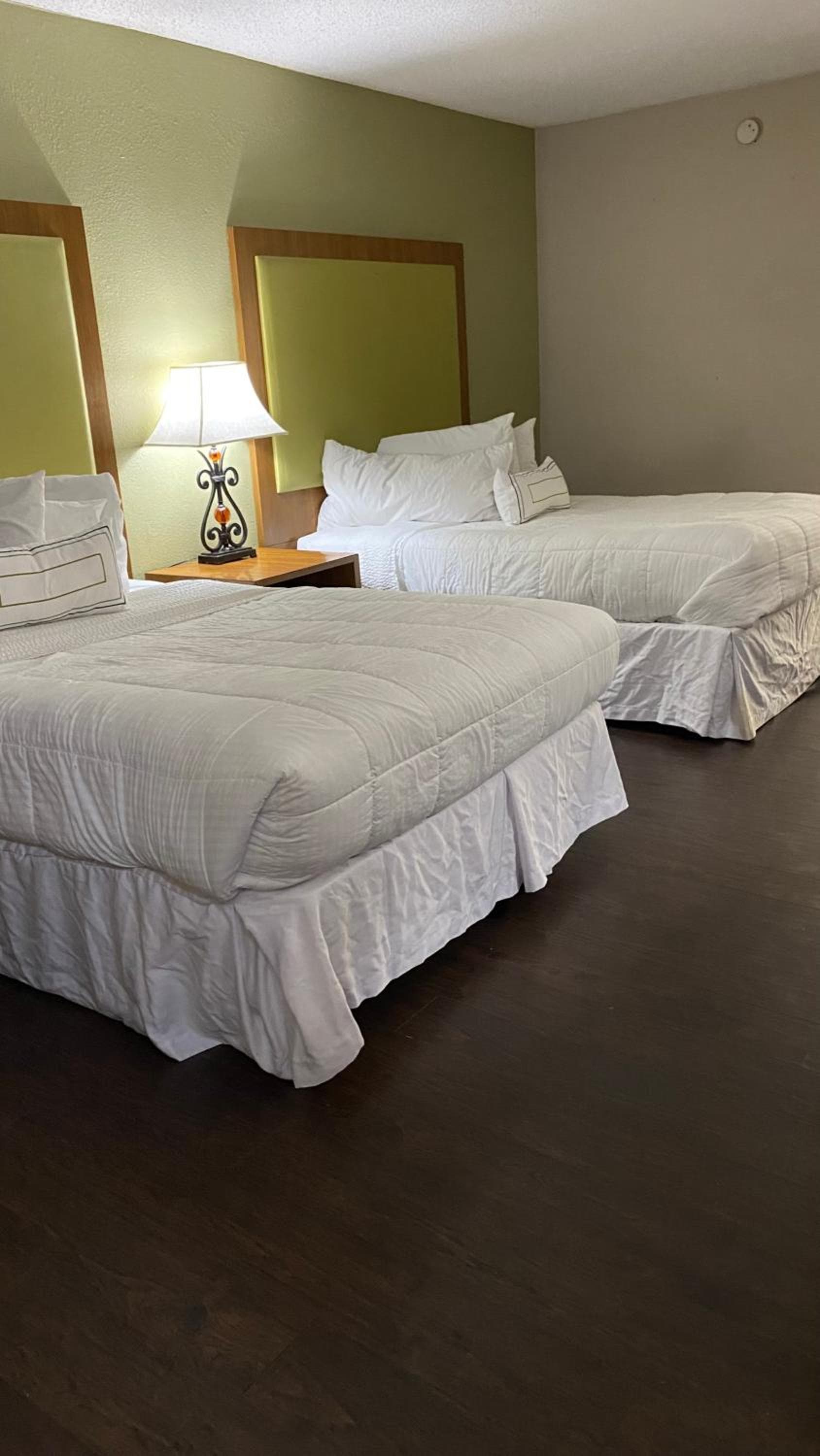 Baymont Inn by Wyndham Odessa University Area gallery photo in Odessa, TX — image 22