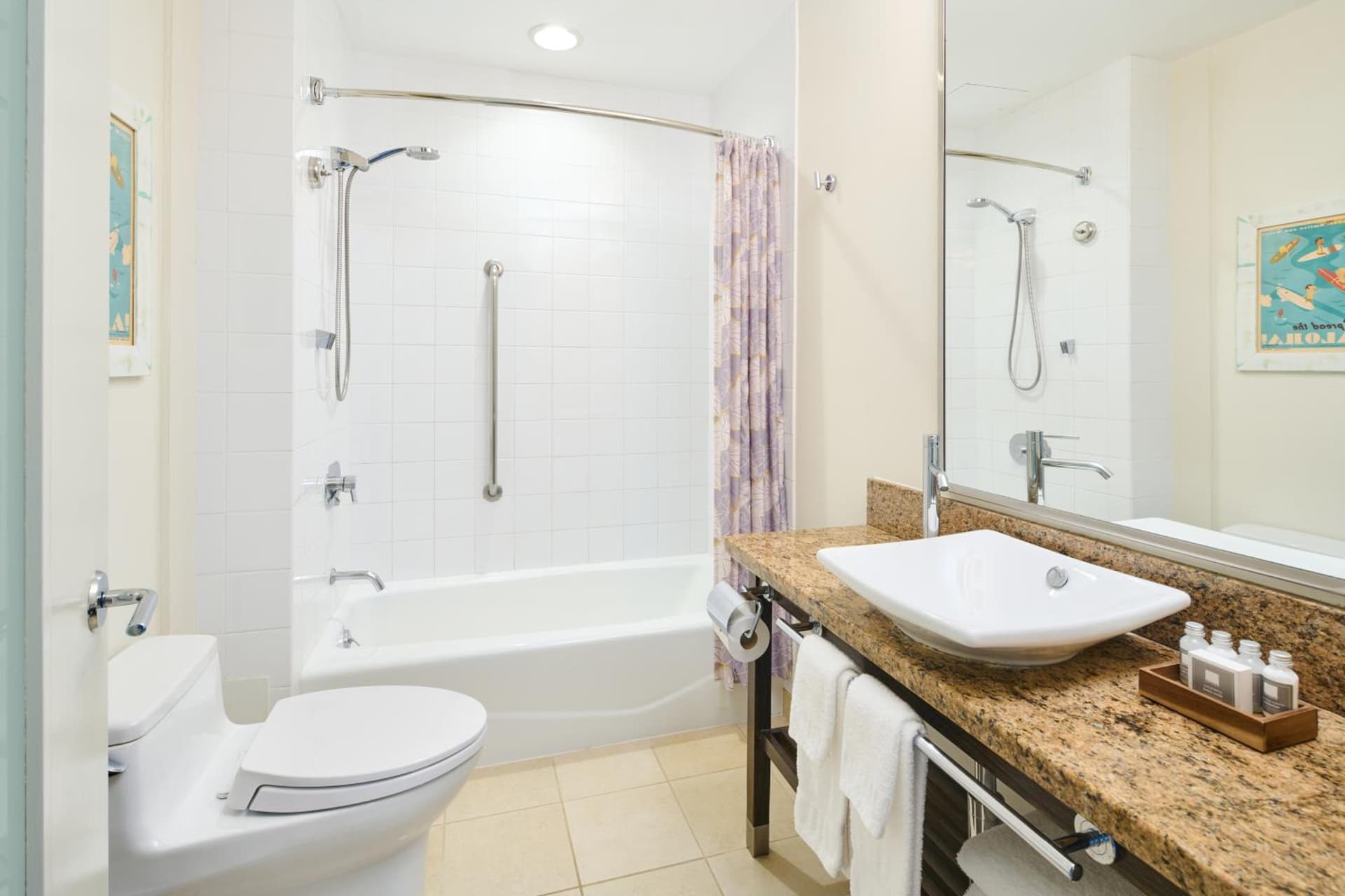 Kaimana Beach Hotel gallery photo in Honolulu, HI — image 59