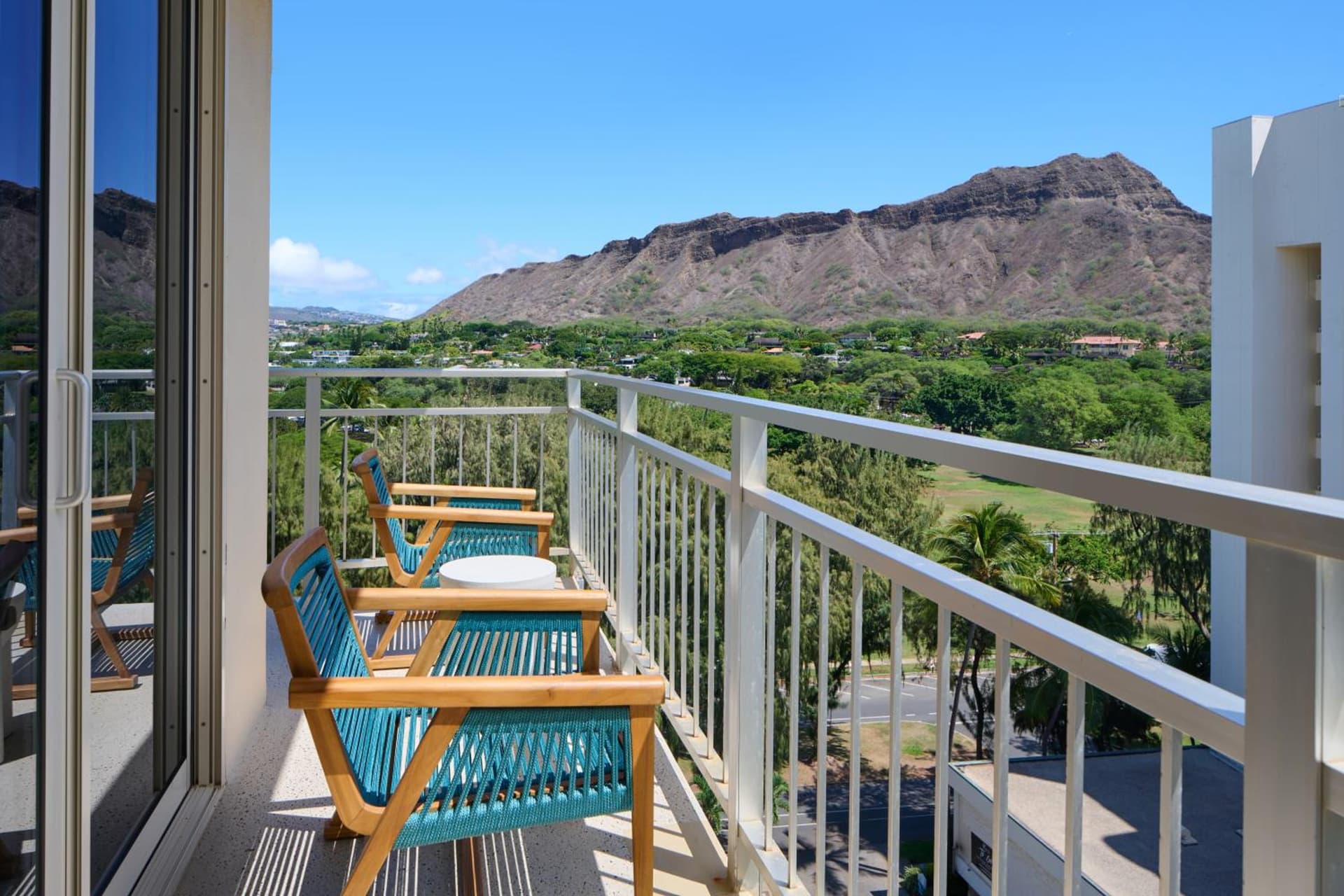 Kaimana Beach Hotel gallery photo in Honolulu, HI — image 93