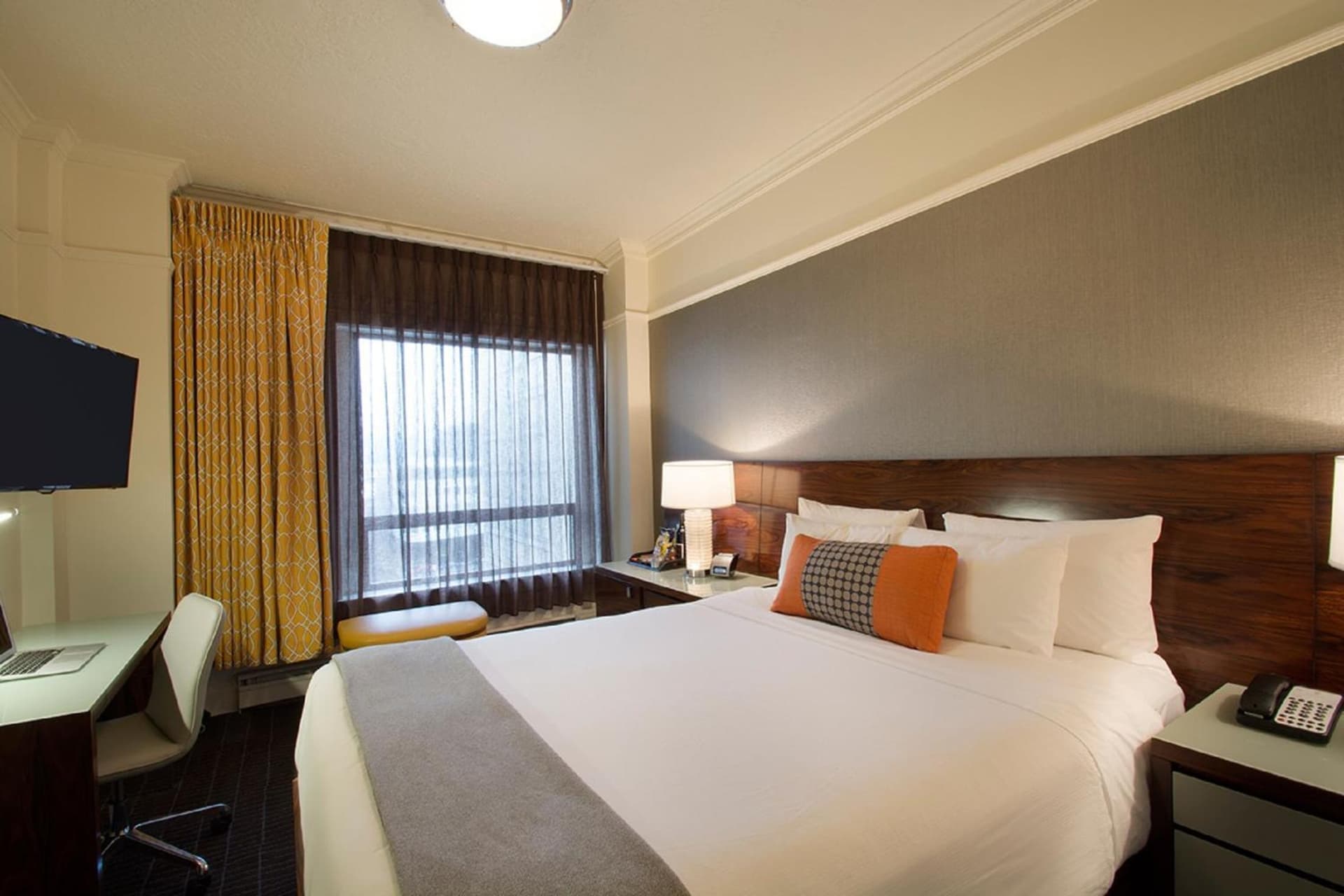 Hotel Lucia gallery photo in Portland, OR — image 37