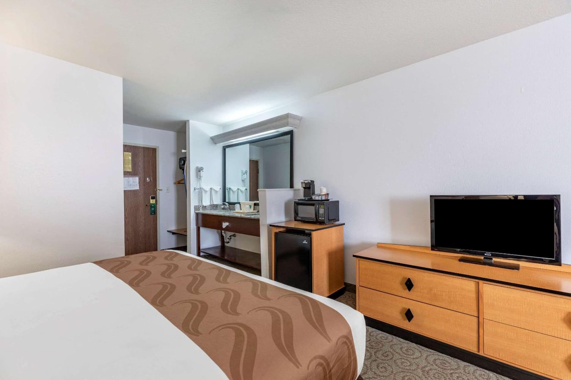 Quality Inn & Suites Denver Airport - Gateway Park gallery photo in Aurora, CO — image 16