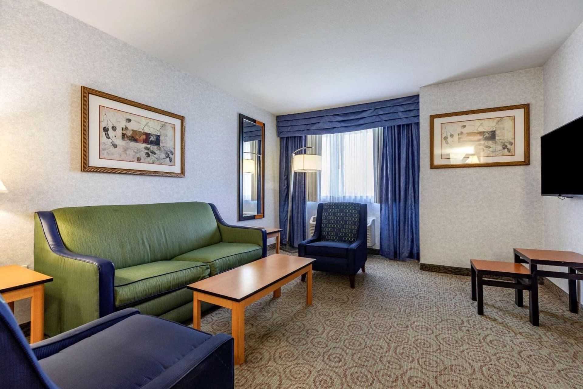 Quality Inn & Suites Denver Airport - Gateway Park gallery photo in Aurora, CO — image 4