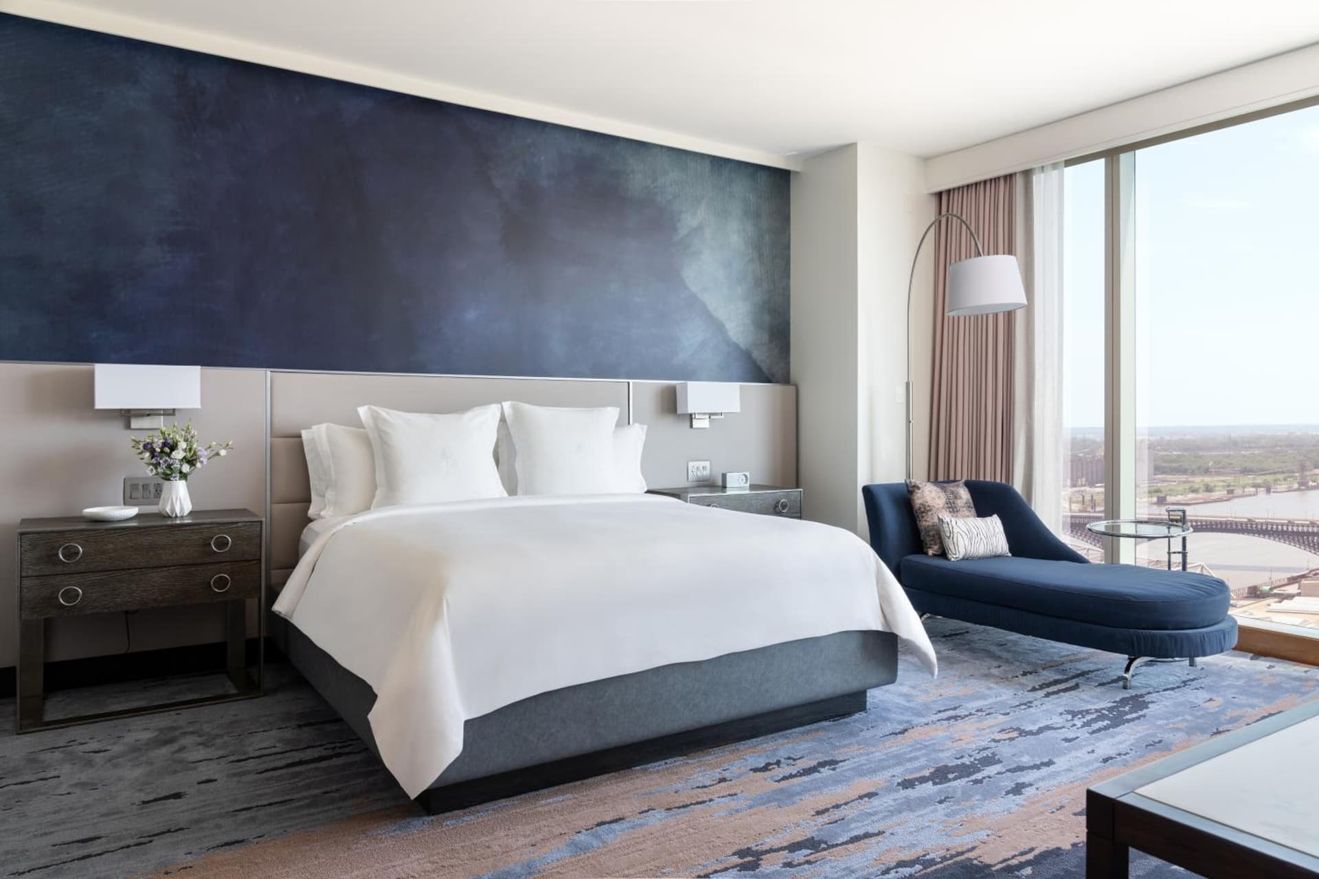 Four Seasons St. Louis gallery photo in Saint Louis, MO — image 66