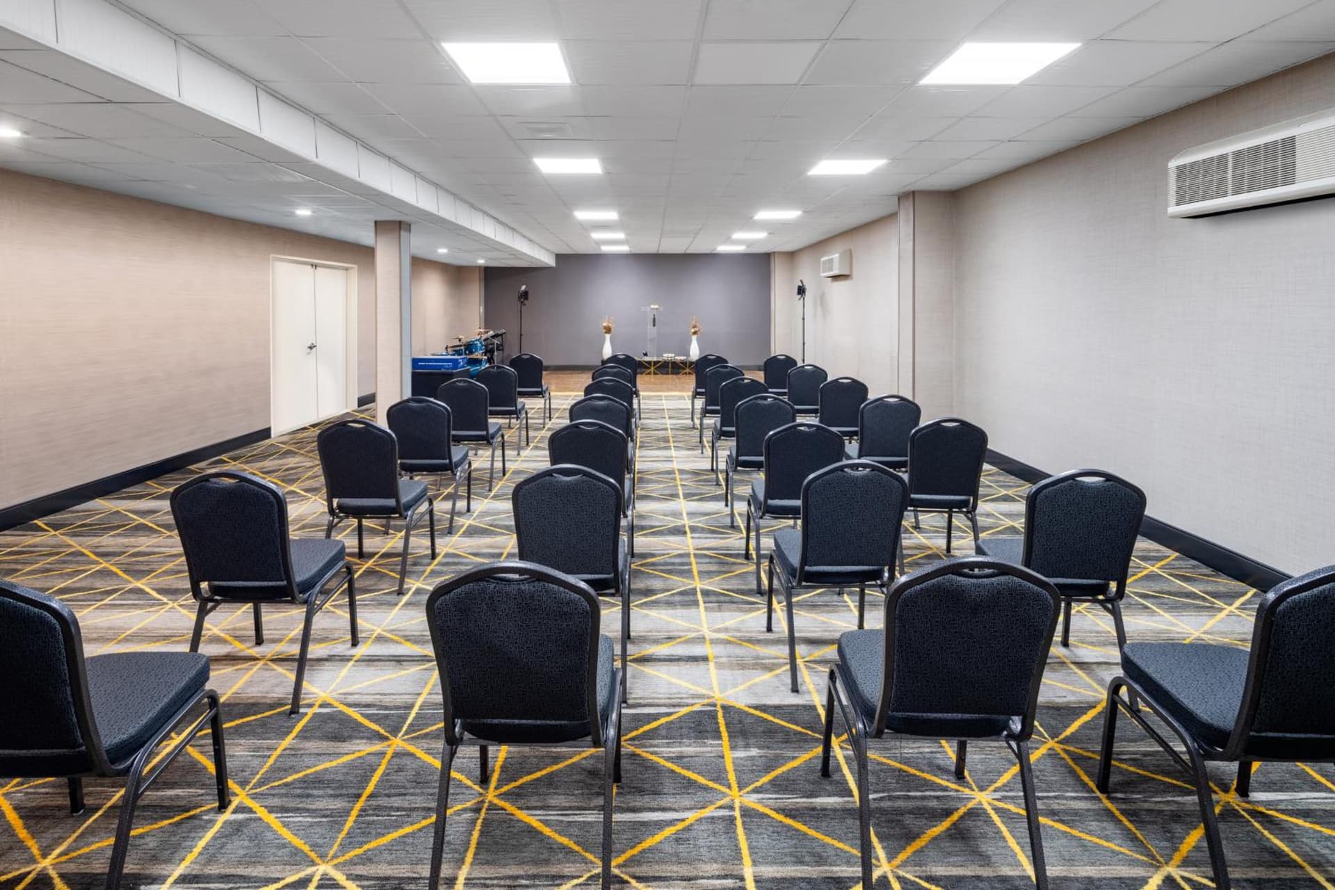 Holiday Inn Poughkeepsie by IHG gallery photo in Poughkeepsie, NY — image 78