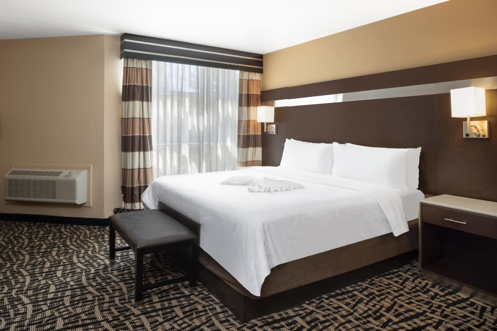Holiday Inn Poughkeepsie by IHG gallery photo in Poughkeepsie, NY — image 46