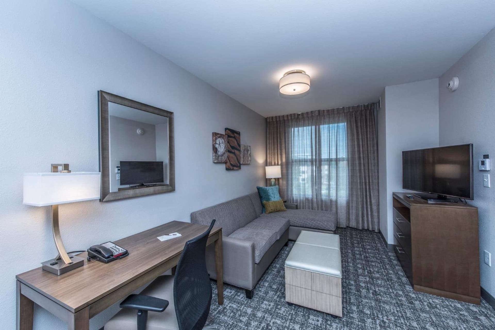 Staybridge Suites Charleston - Mount Pleasant by IHG interior in Mount Pleasant, SC — gallery photo 2