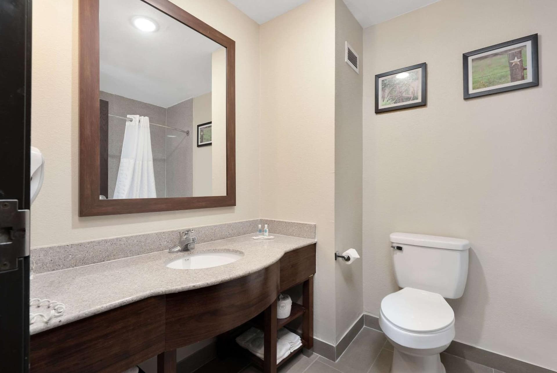 Comfort Suites University gallery photo in Abilene, TX — image 50