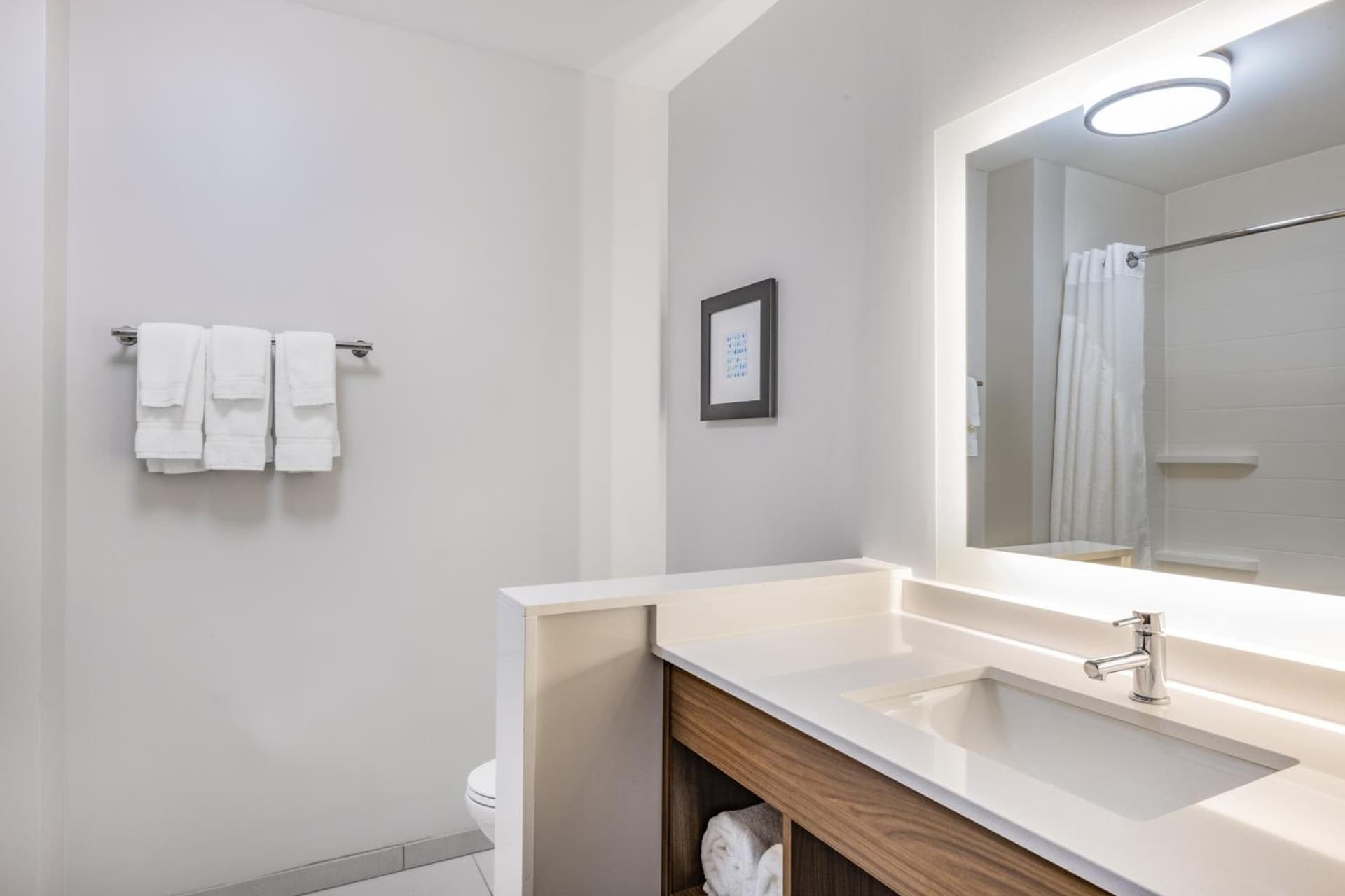 Holiday Inn Express & Suites - Lincoln Downtown by IHG gallery photo in Lincoln, NE — image 36