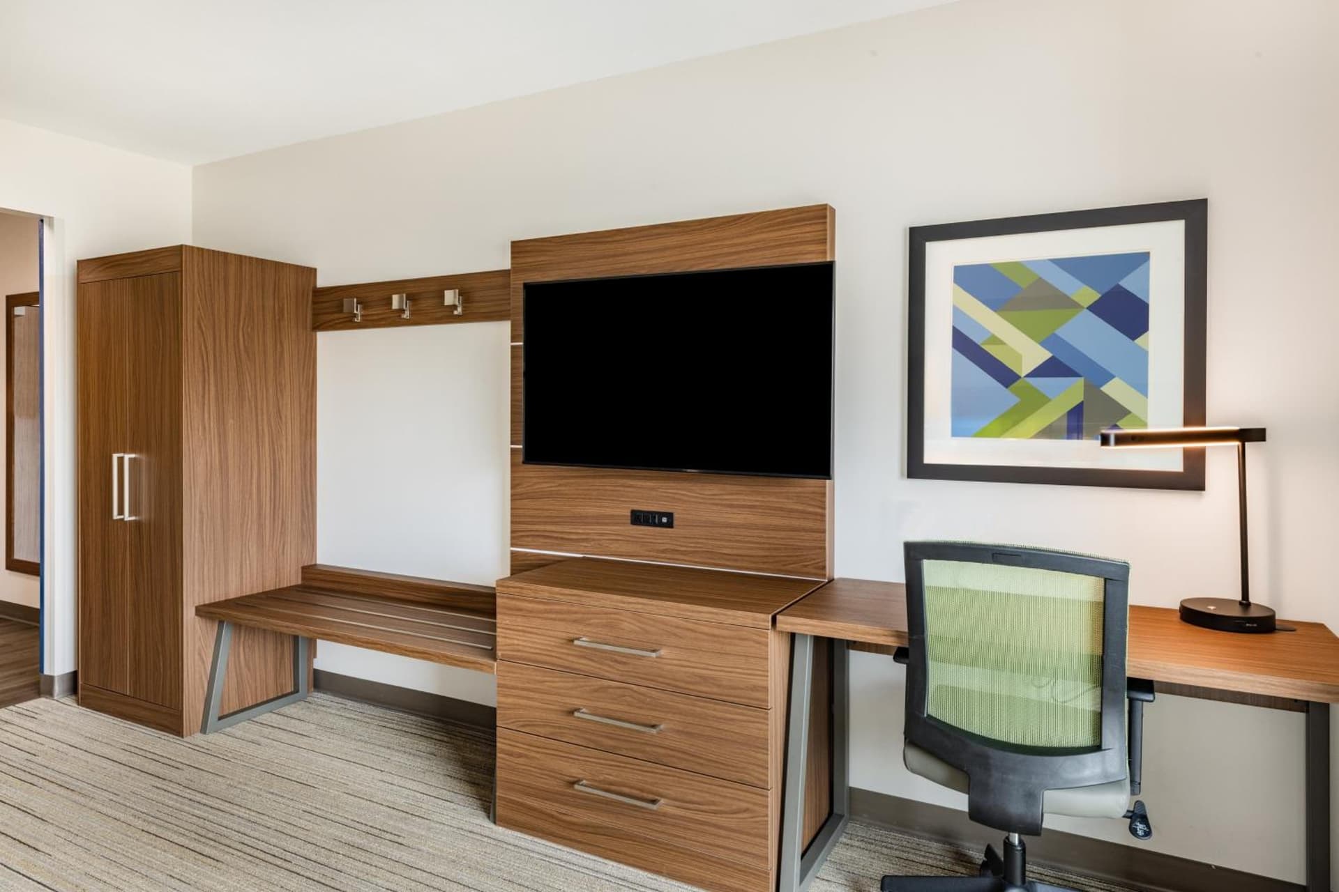 Holiday Inn Express & Suites - Lincoln Downtown by IHG gallery photo in Lincoln, NE — image 14