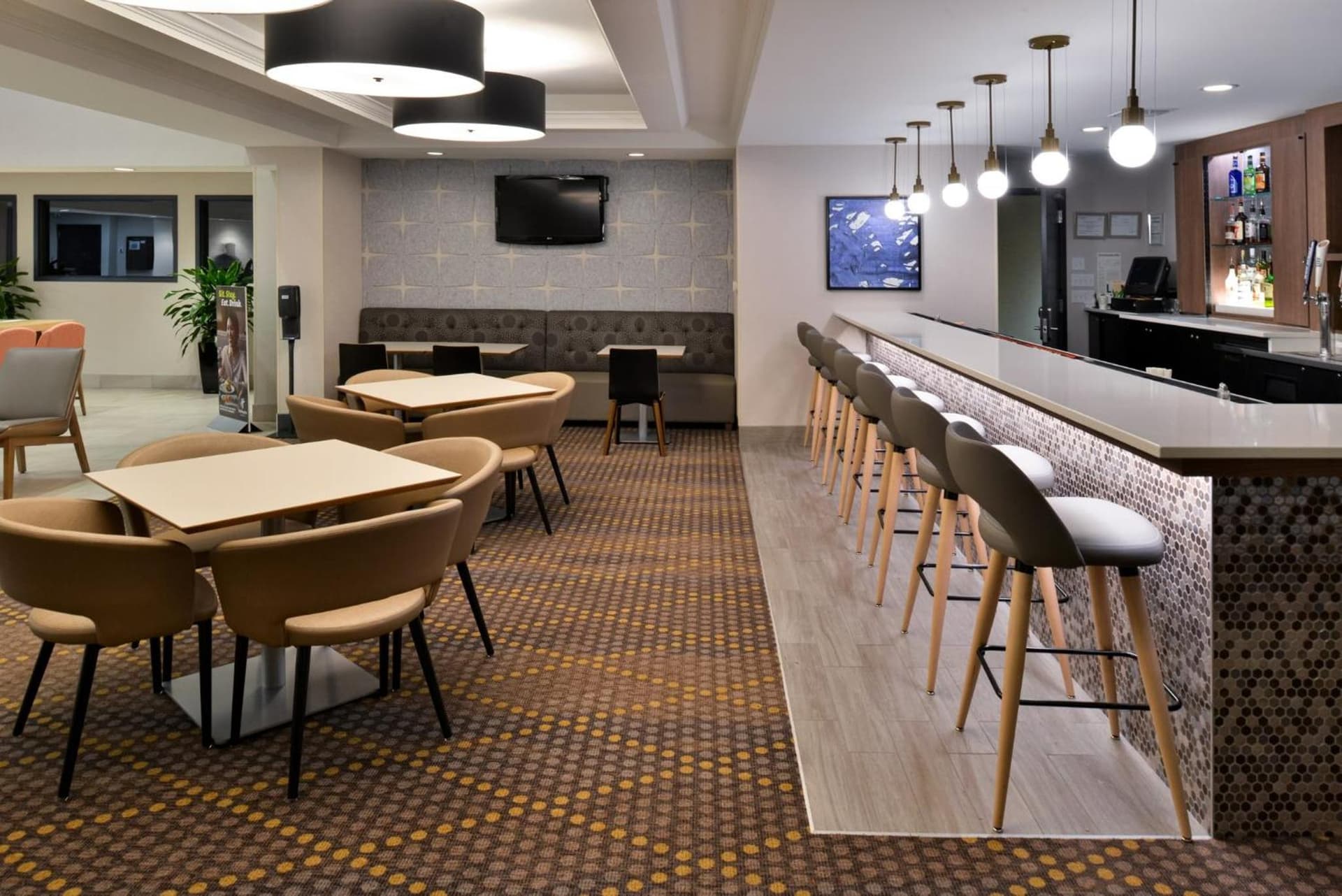 Holiday Inn Hotel & Suites Overland Park-Convention Center by IHG gallery photo in Overland Park, KS — image 71