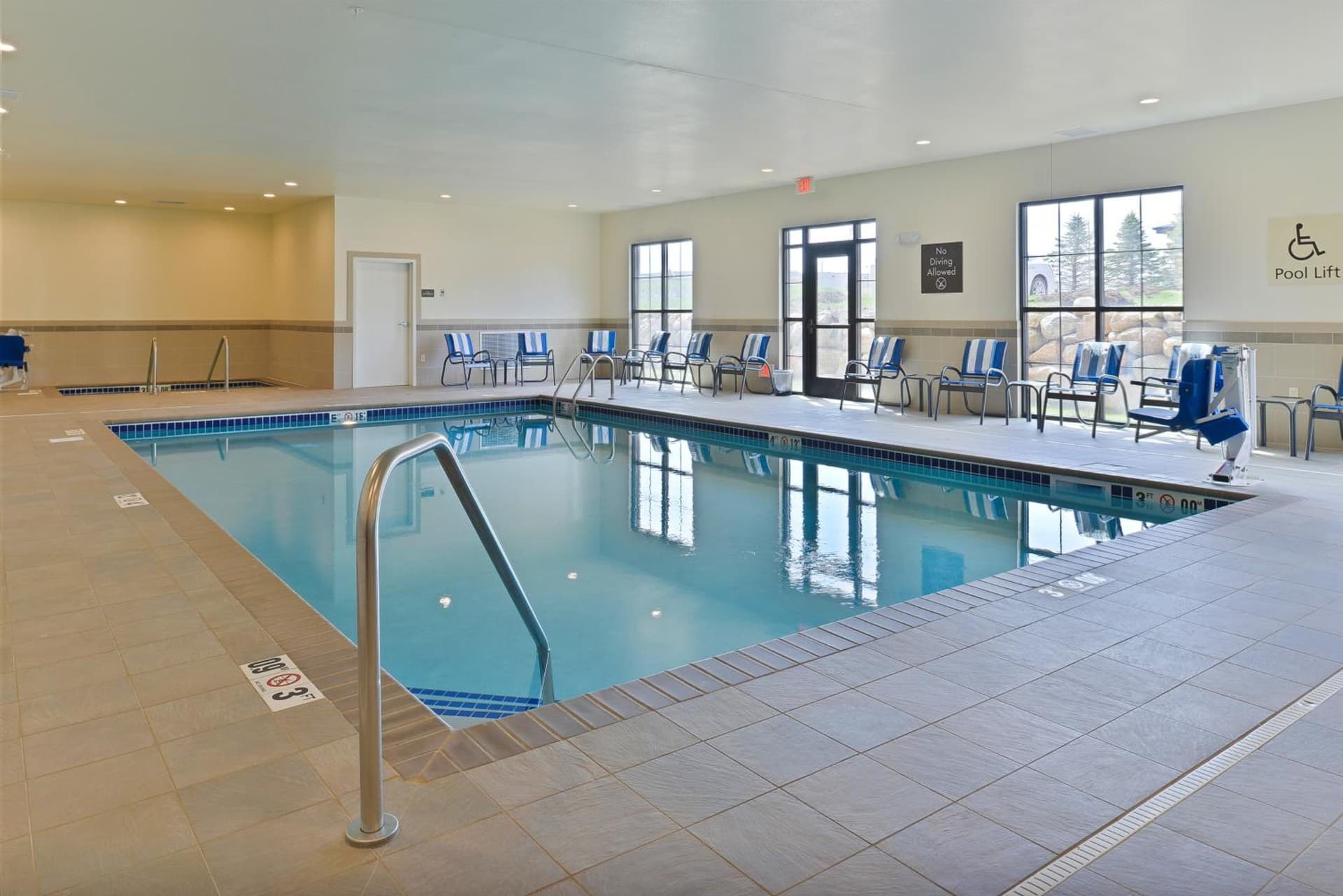 Comfort Inn & Suites West - Medical Center gallery photo in Rochester, MN — image 42