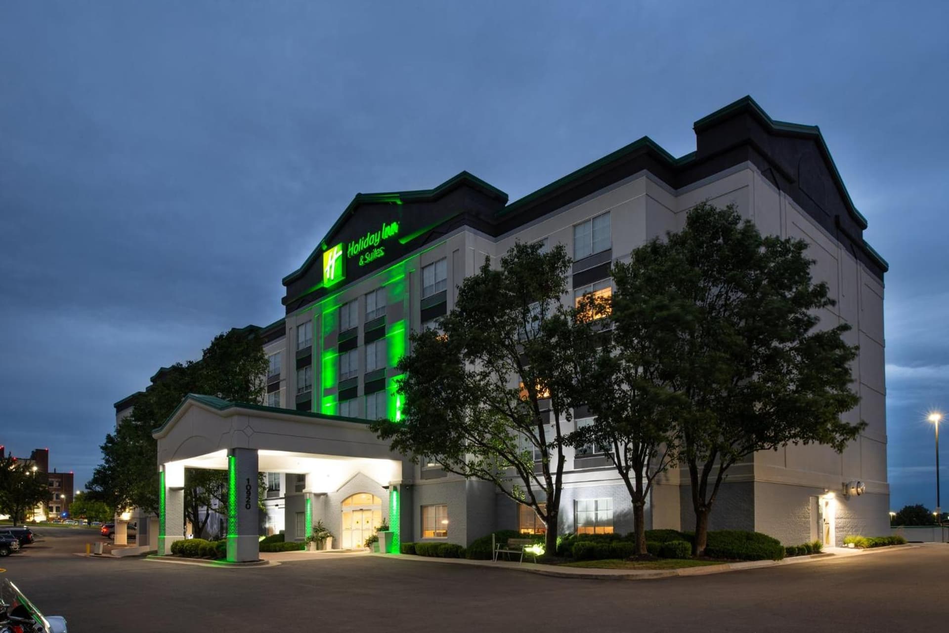 Holiday Inn Hotel & Suites Overland Park-Convention Center by IHG gallery photo in Overland Park, KS — image 10
