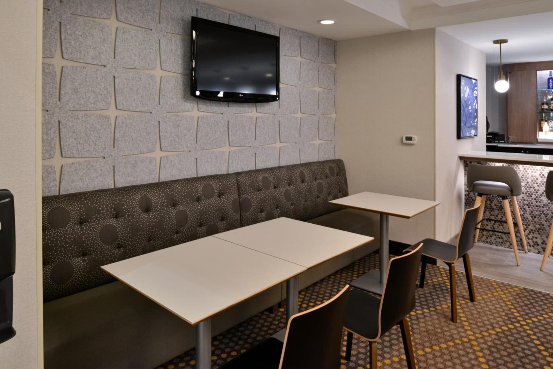 Holiday Inn Hotel & Suites Overland Park-Convention Center by IHG gallery photo in Overland Park, KS — image 4