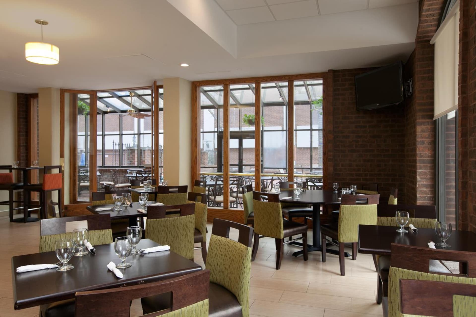 Days Inn by Wyndham Baltimore Inner Harbor gallery photo in Baltimore, MD — image 53